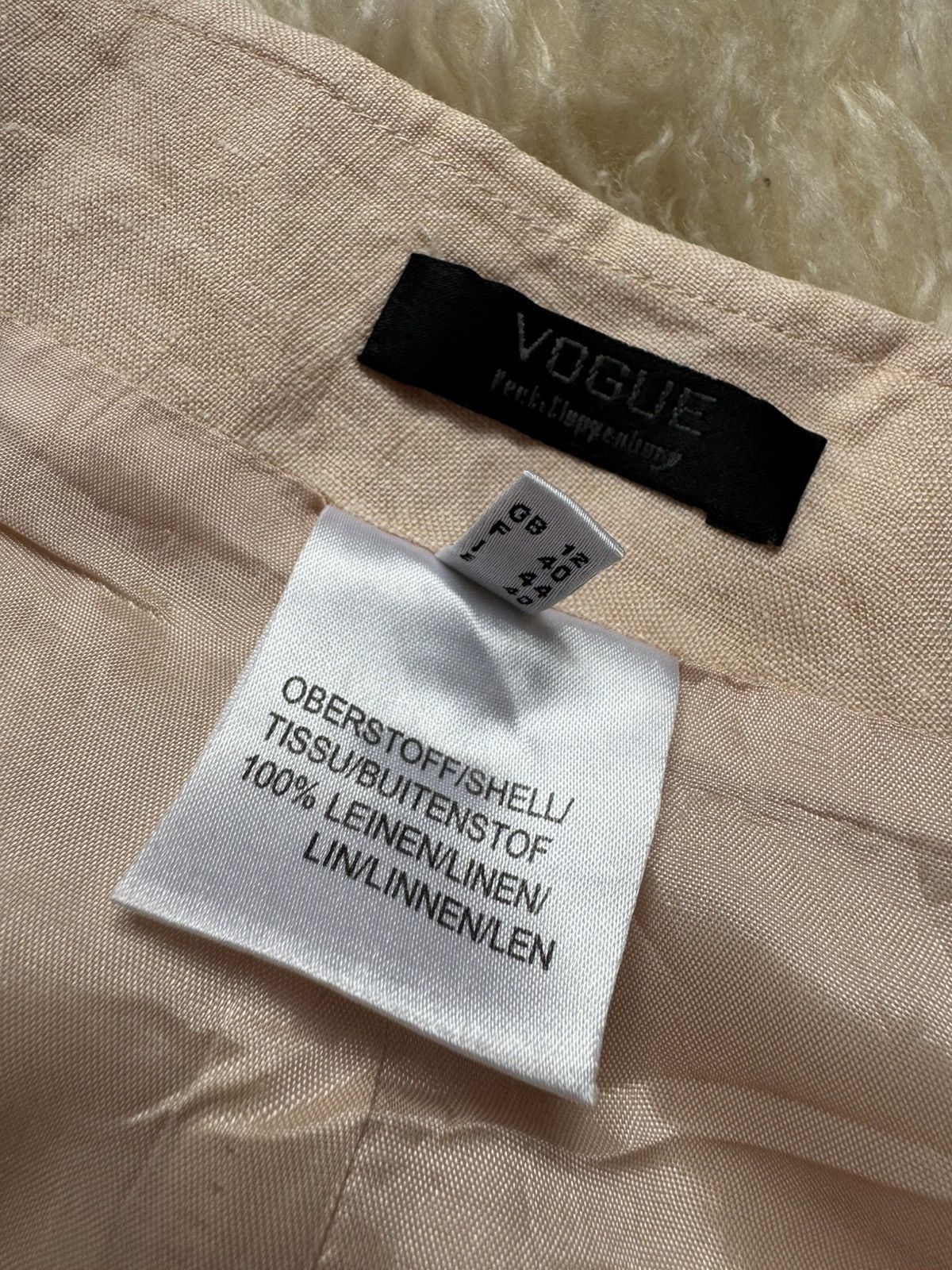 Vogue Vogue linen skirt in very good condition size 38 Size 30" / US 8 / IT 44 - 7 Thumbnail