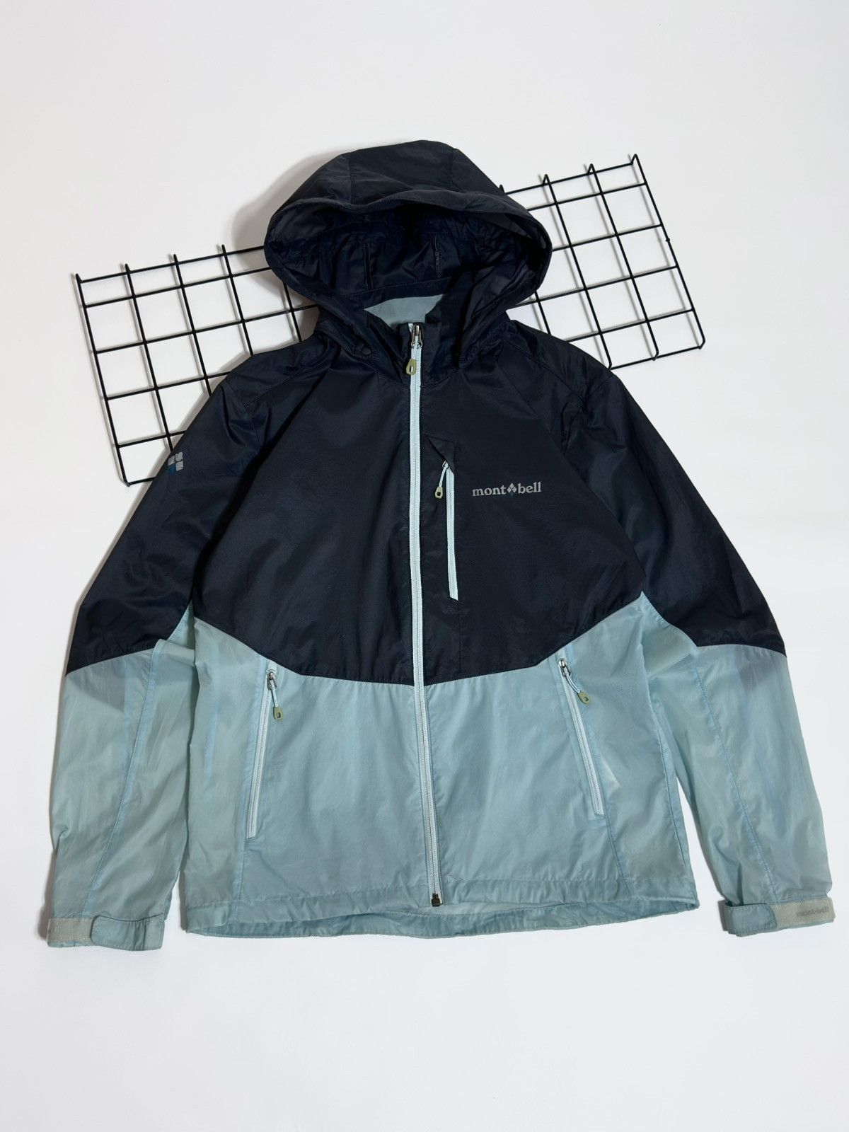 Montbell Montbell Lightweight Colorblock Windbreaker Jacket Size M Size US M / EU 48-50 / 2 - 1 Thumbnail