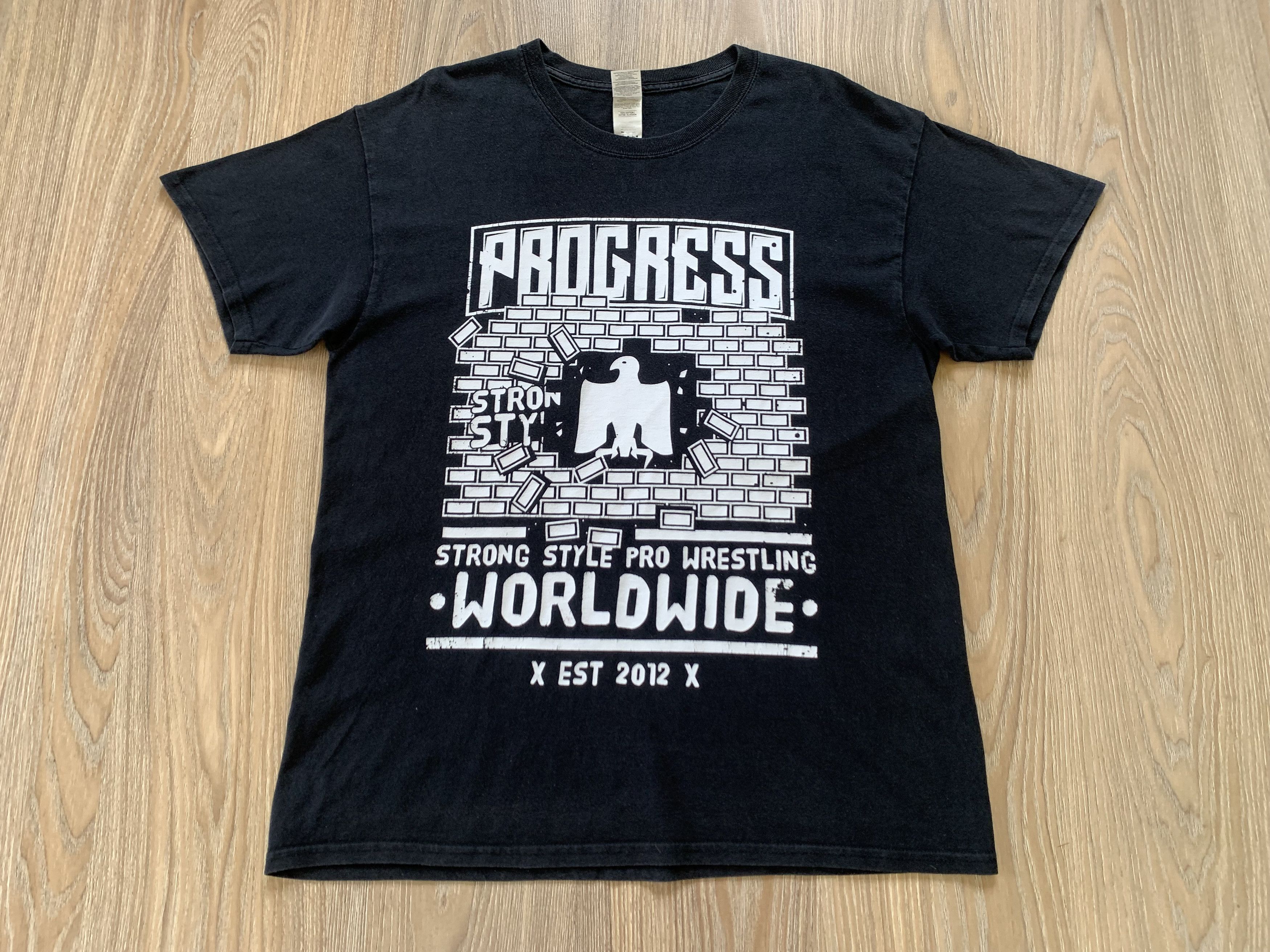 WWE Gildan Progress Wrestling Worldwide Printed T-Shirt Size US L / EU 52-54 / 3 - 2 Thumbnail