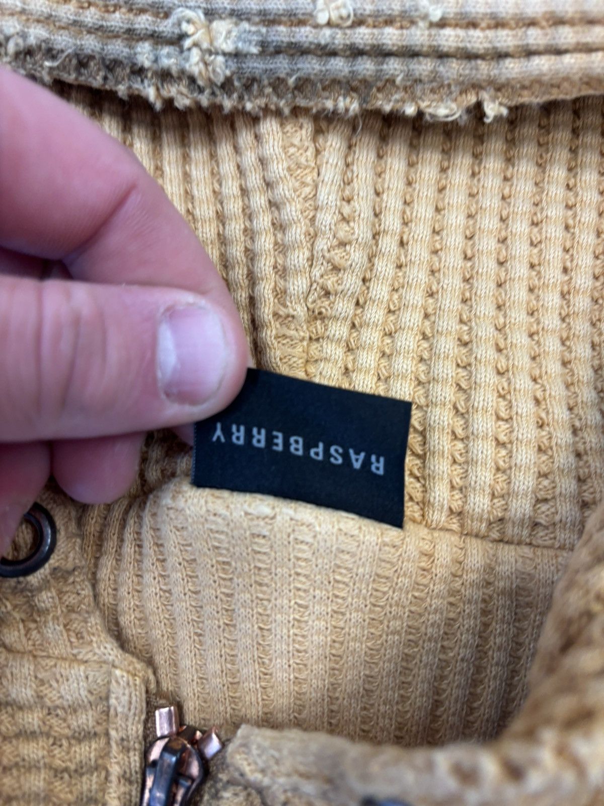 The GV Gallery The Gv gallery Raspberry hills waffle thermal zip Size US M / EU 48-50 / 2 - 4 Thumbnail