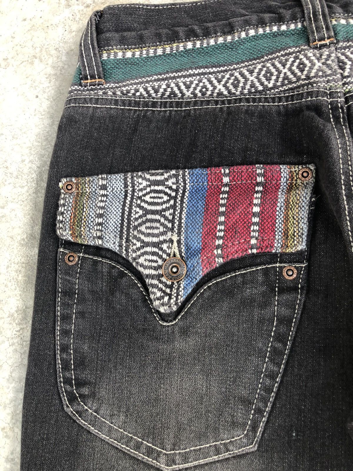 If Six Was Nine Japanese Nylaus Flared Jeans Distressed Navajo Size US 30 / EU 46 - 17 Thumbnail