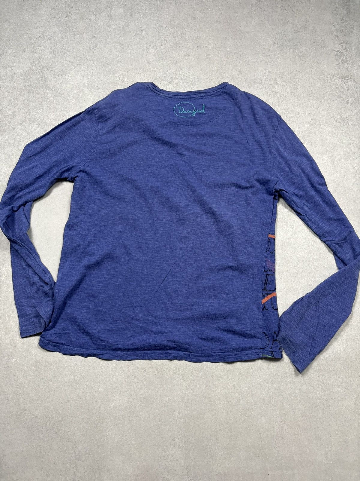 Desigual Desigual Graphic Art Long Sleeve Top XL Blue Abstract Print Size XL / US 12-14 / IT 48-50 - 10 Thumbnail
