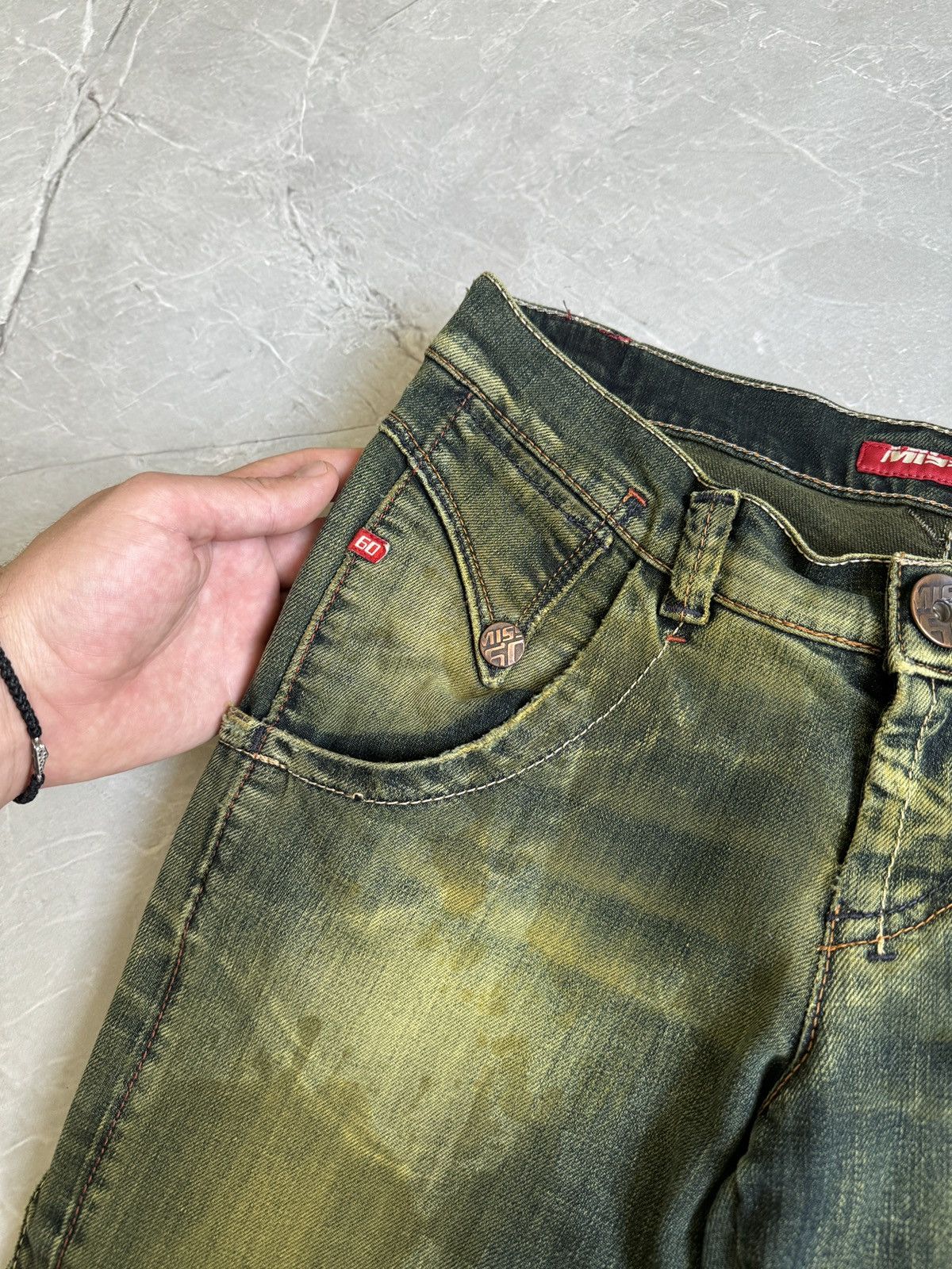 Miss Sixty Y2K Vintage Miss Sixty Flip Vargo Dirty Denim Jeans Bootcut Size 28" / US 6 / IT 42 - 7 Thumbnail