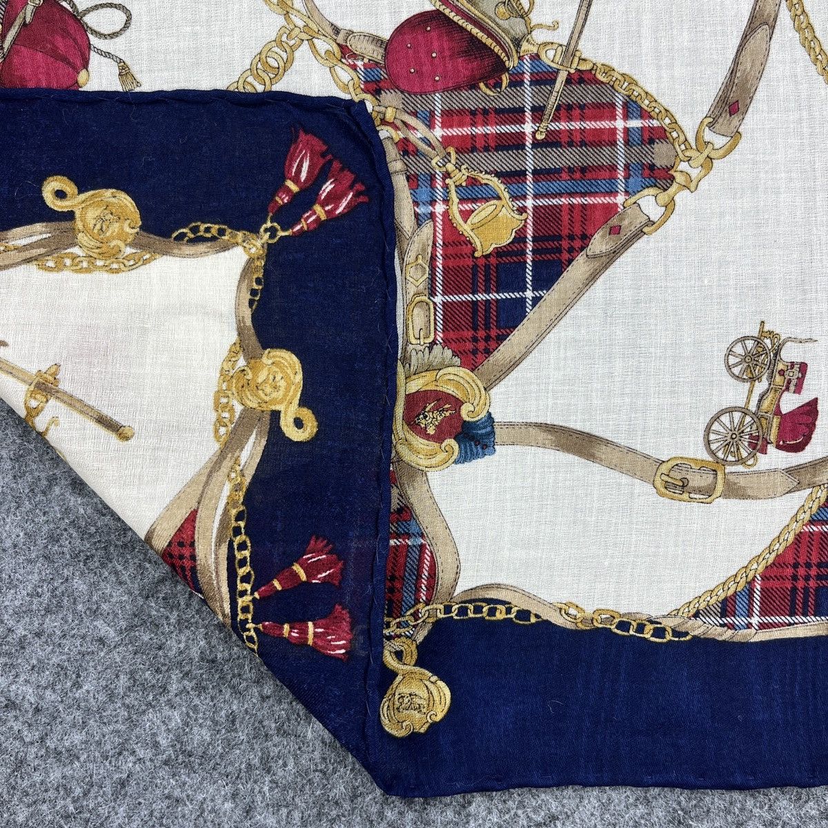 Burberry Burberry Handkerchief / Bandana / Neckerchief B1196 Size ONE SIZE - 6 Thumbnail