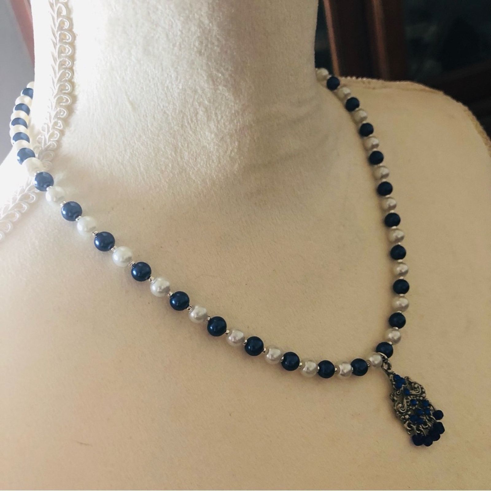 Handmade Handcrafted repurpose royal blue chandelier Pearl necklace Size ONE SIZE - 3 Thumbnail
