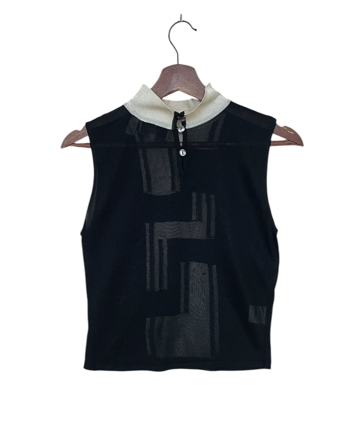 Fendi × Vintage Vintage Brand Fendi Knitwear Vests 1990s Size US M / EU 48-50 / 2 - 2 Thumbnail