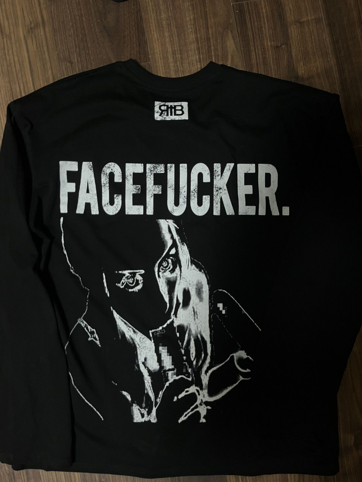 Other Che — RIB long sleeve Size US L / EU 52-54 / 3 - 1 Thumbnail