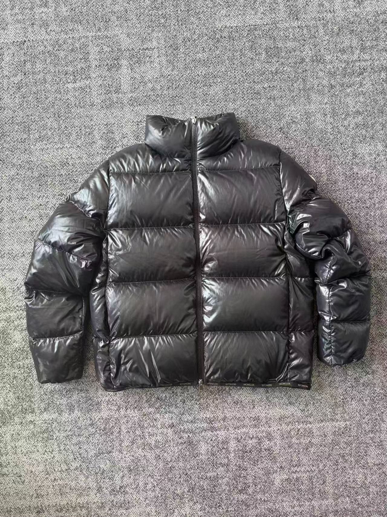 Moncler Moncler Men's Short Down Jacket Size US L / EU 52-54 / 3 - 1 Thumbnail