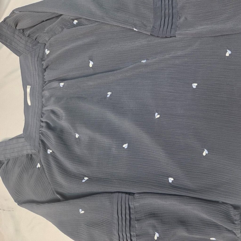 Lauren Conrad Lauren Conrad Blouse Blue W/Hearts Long Sleeve XXL Flowy Size XXL / US 16-18 / IT 52-54 - 4 Thumbnail