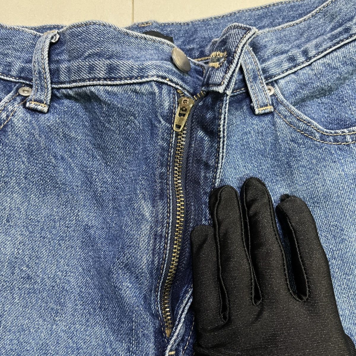 Uniqlo Uniqlo Wide/Baggy Jeans Size 30" / US 8 / IT 44 - 6 Thumbnail