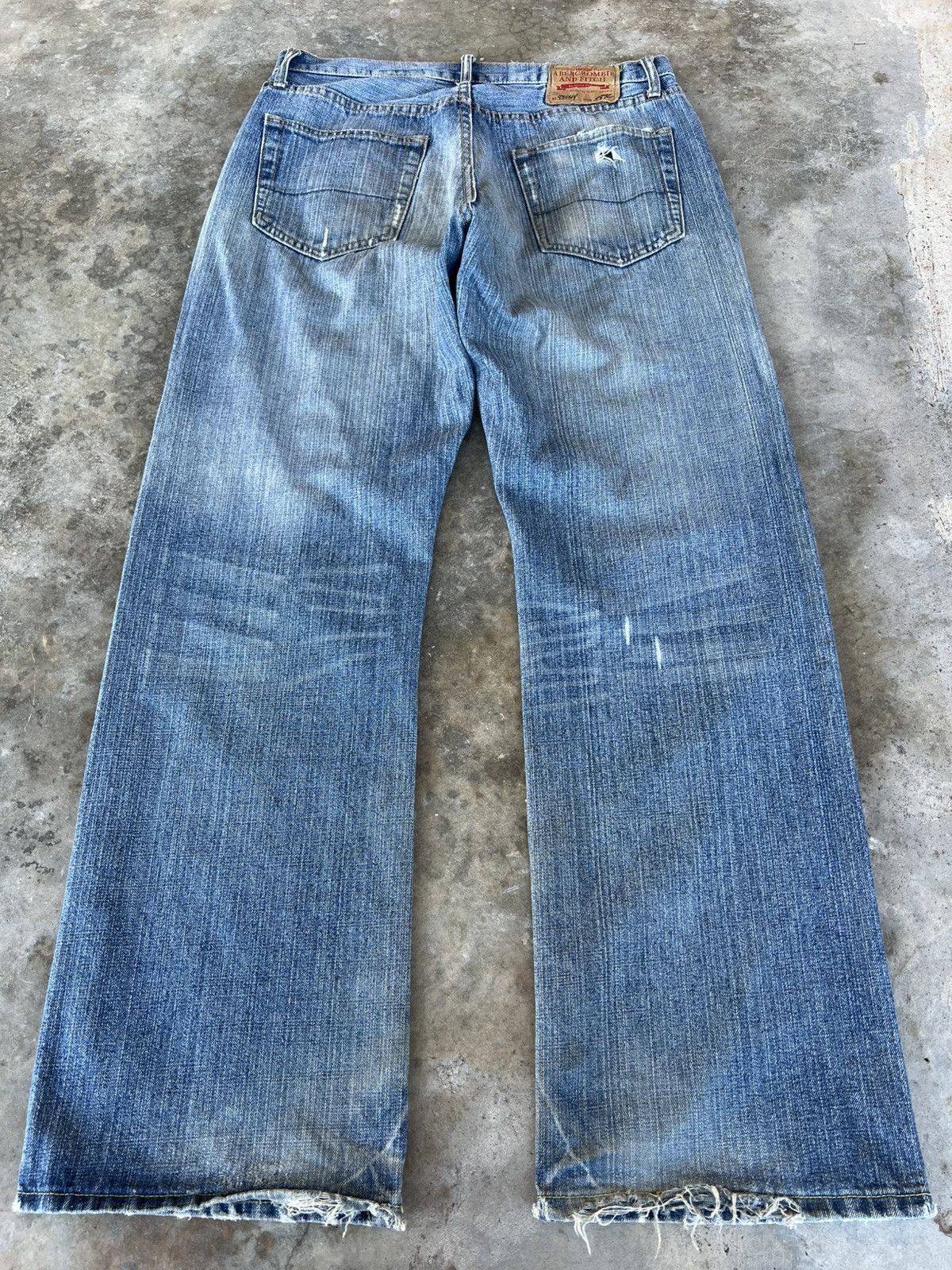 Abercrombie & Fitch Vintage Flare Abercrombie & Fitch Distress Jean Size US 32 / EU 48 - 2 Thumbnail