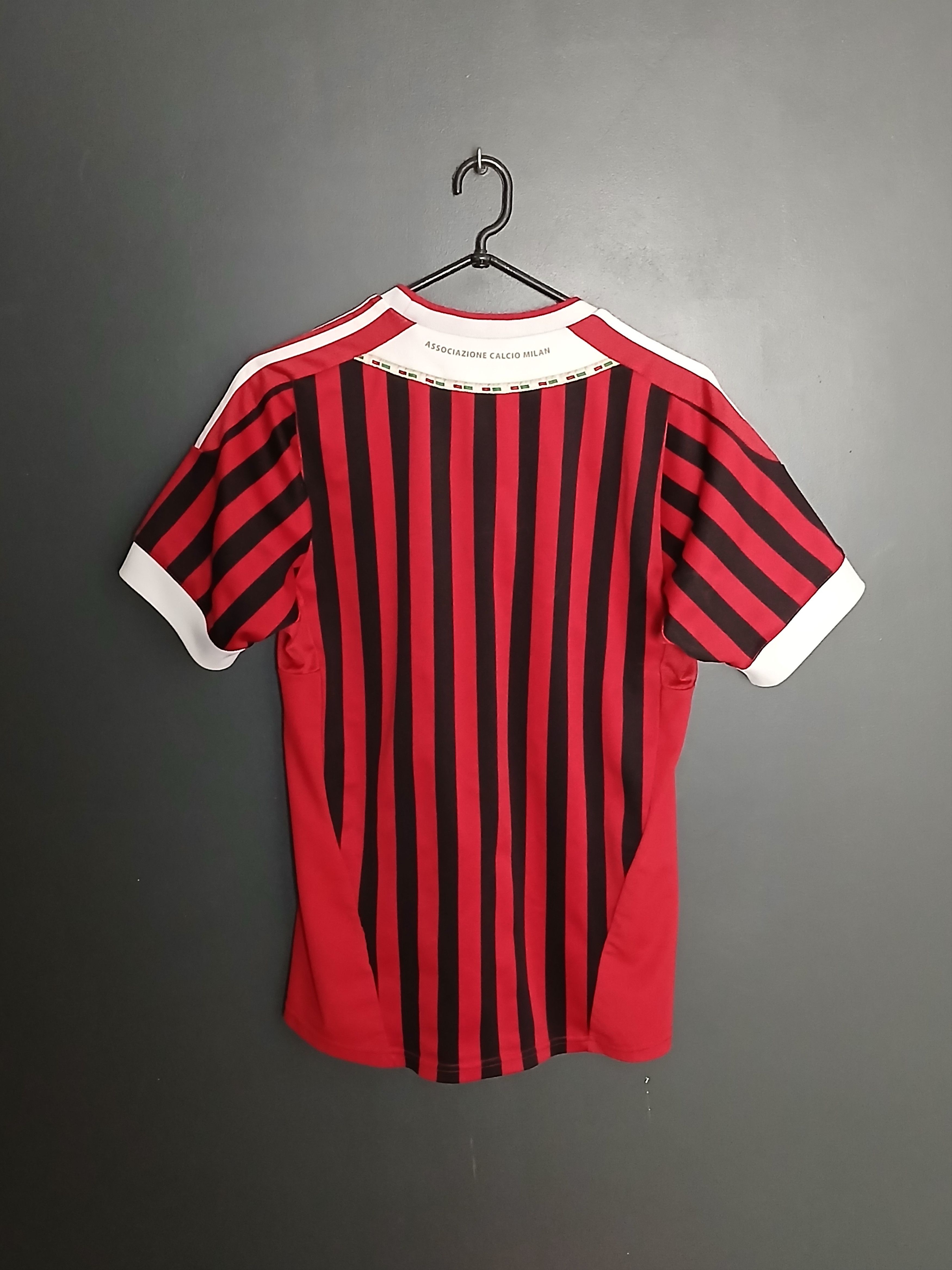Other Milan 11/12 Home Football Jersey T-Shirt Size US S / EU 44-46 / 1 - 2 Thumbnail