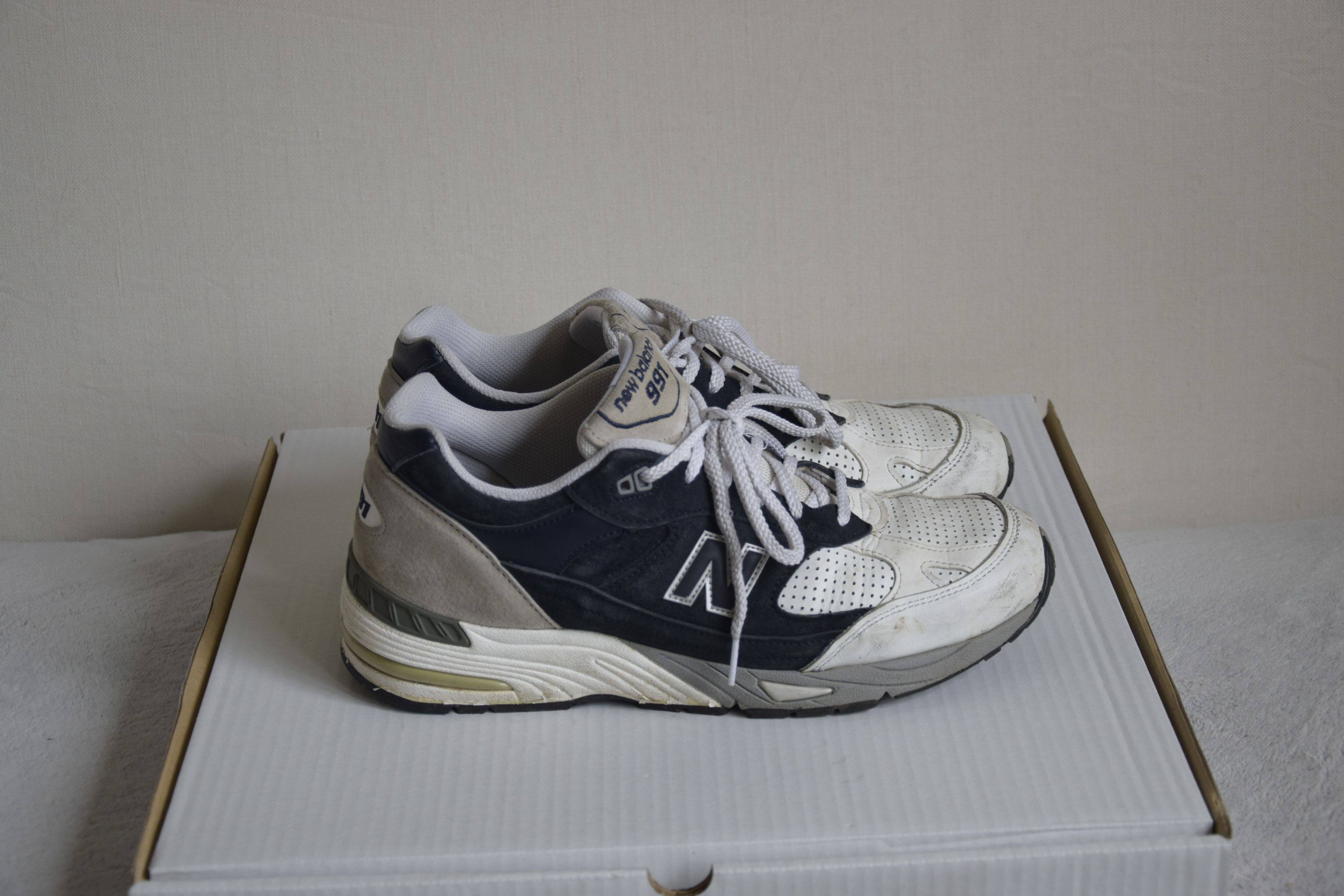 New Balance × Sneakersnstuff SNS x NB M991PJ Size US 11 / EU 44 - 1 Thumbnail