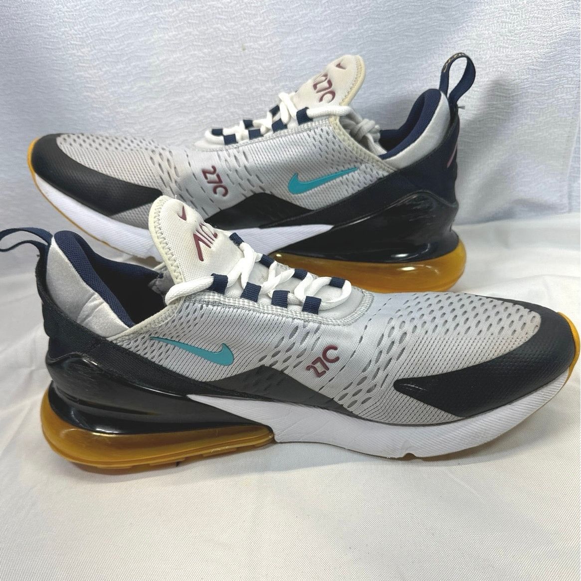 Nike Nike Air Max 270 Sneakers men sz 13 Size US 13 / EU 46 - 2 Thumbnail