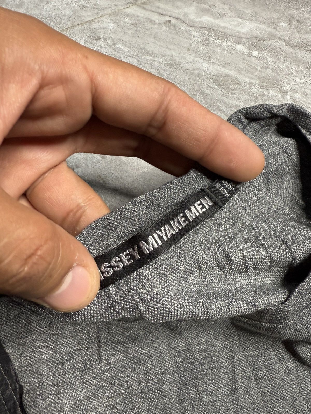 Issey Miyake Issey Miyake Men F/W 16 Wrinkled Pleated Tee Size US L / EU 52-54 / 3 - 6 Thumbnail