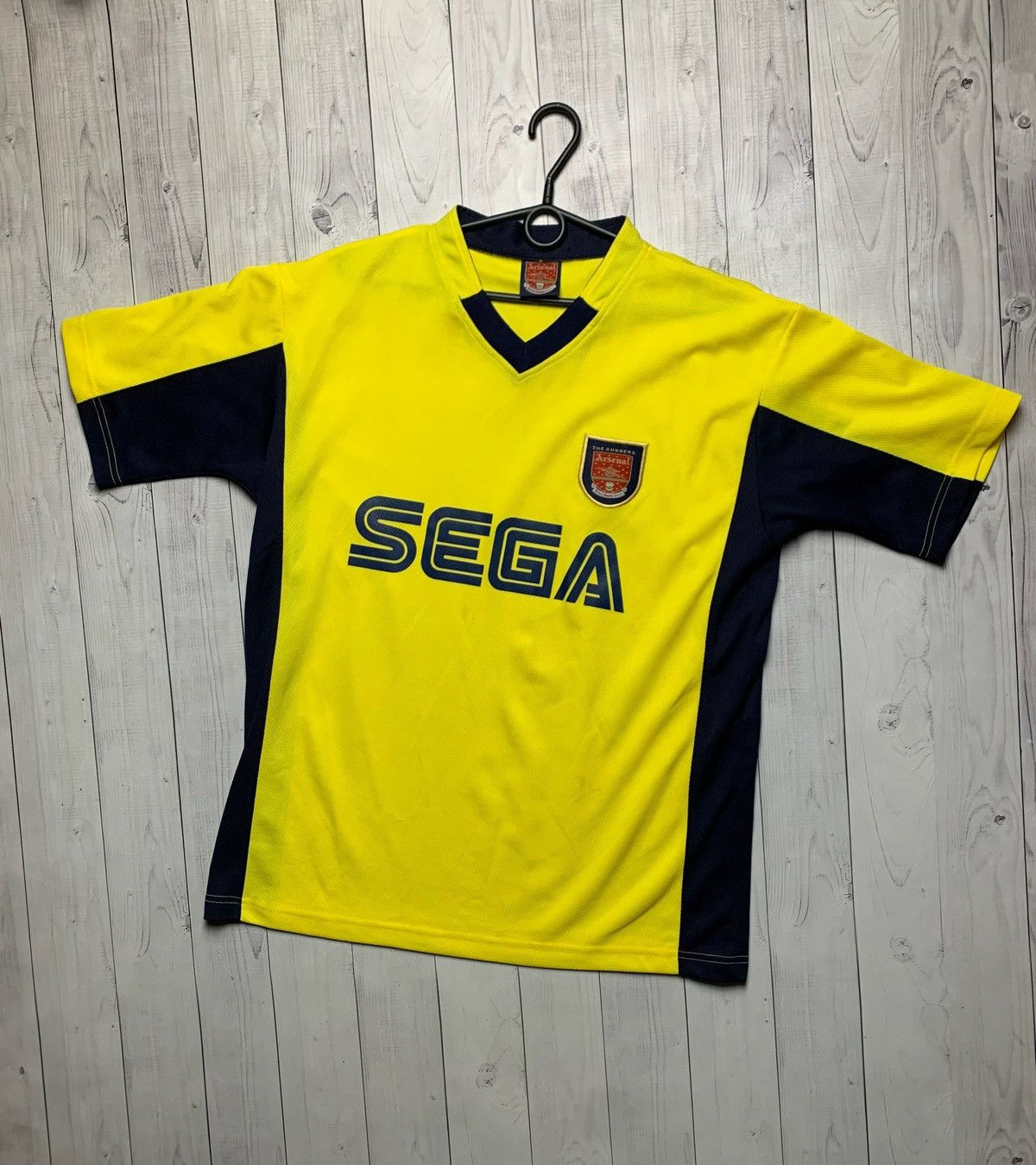 Vintage Vintage Arsenal yellow soccer tee SEGA away rare size S Size US S / EU 44-46 / 1 - 1 Thumbnail