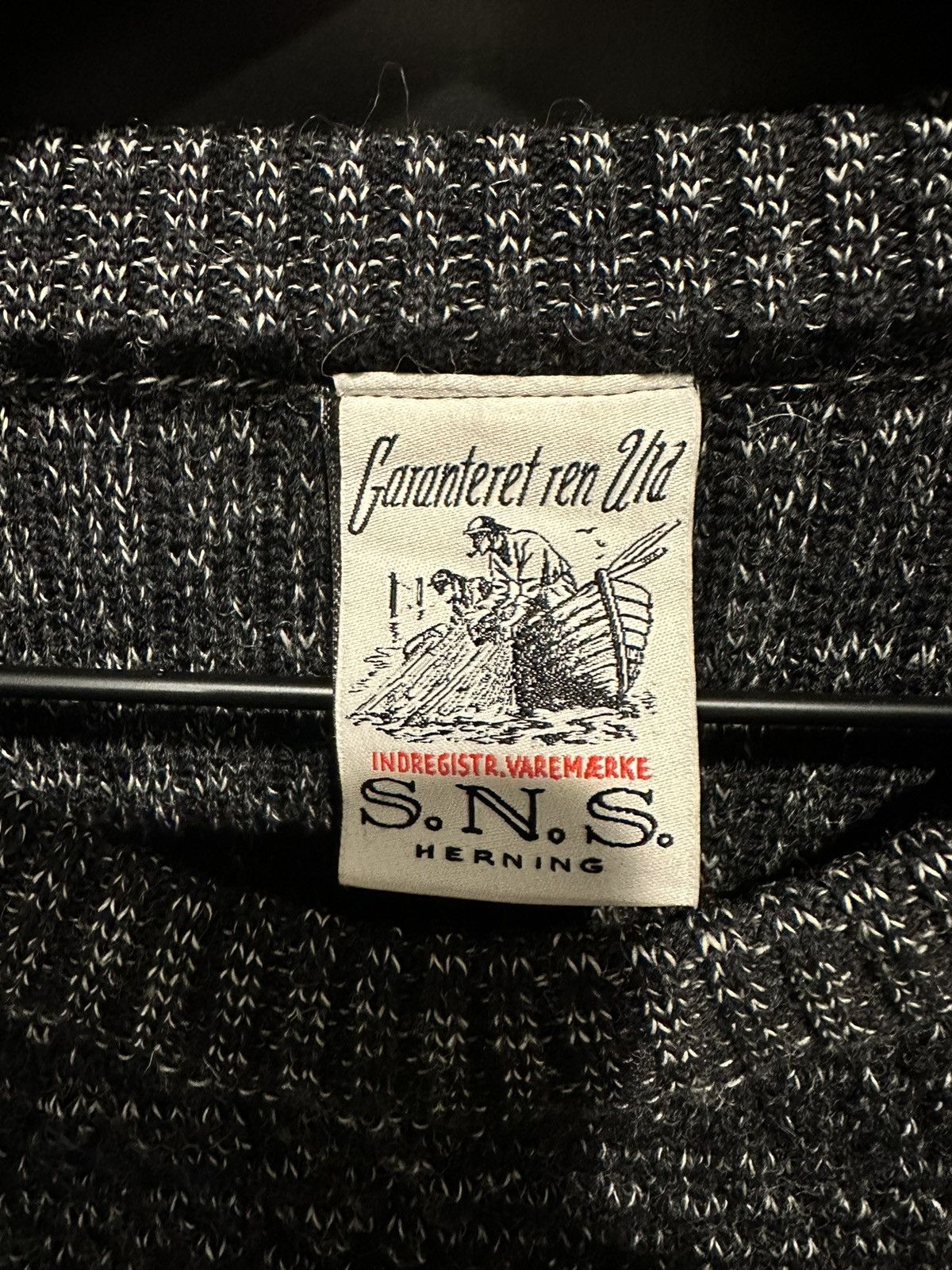 S.N.S. Herning SNS Herning Black Crew Neck sweater Size US M / EU 48-50 / 2 - 2 Thumbnail