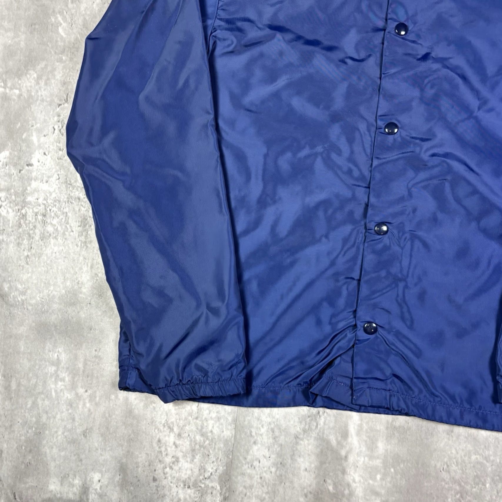 Champion VINTAGE Champion Windbreaker Jacket Mens XL Blue Nylon Softshell Lined Button Snap Workwear 60s USA College Football Basketball Size US XL / EU 56 / 4 - 4 Thumbnail