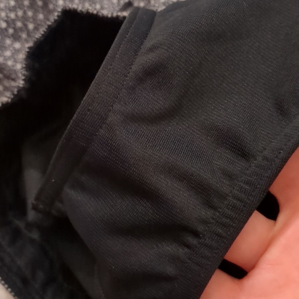Lululemon Lululemon hotty Hot shorts frozen fizz reflective silver 4 Size 27" / US 4 / IT 40 - 6 Thumbnail