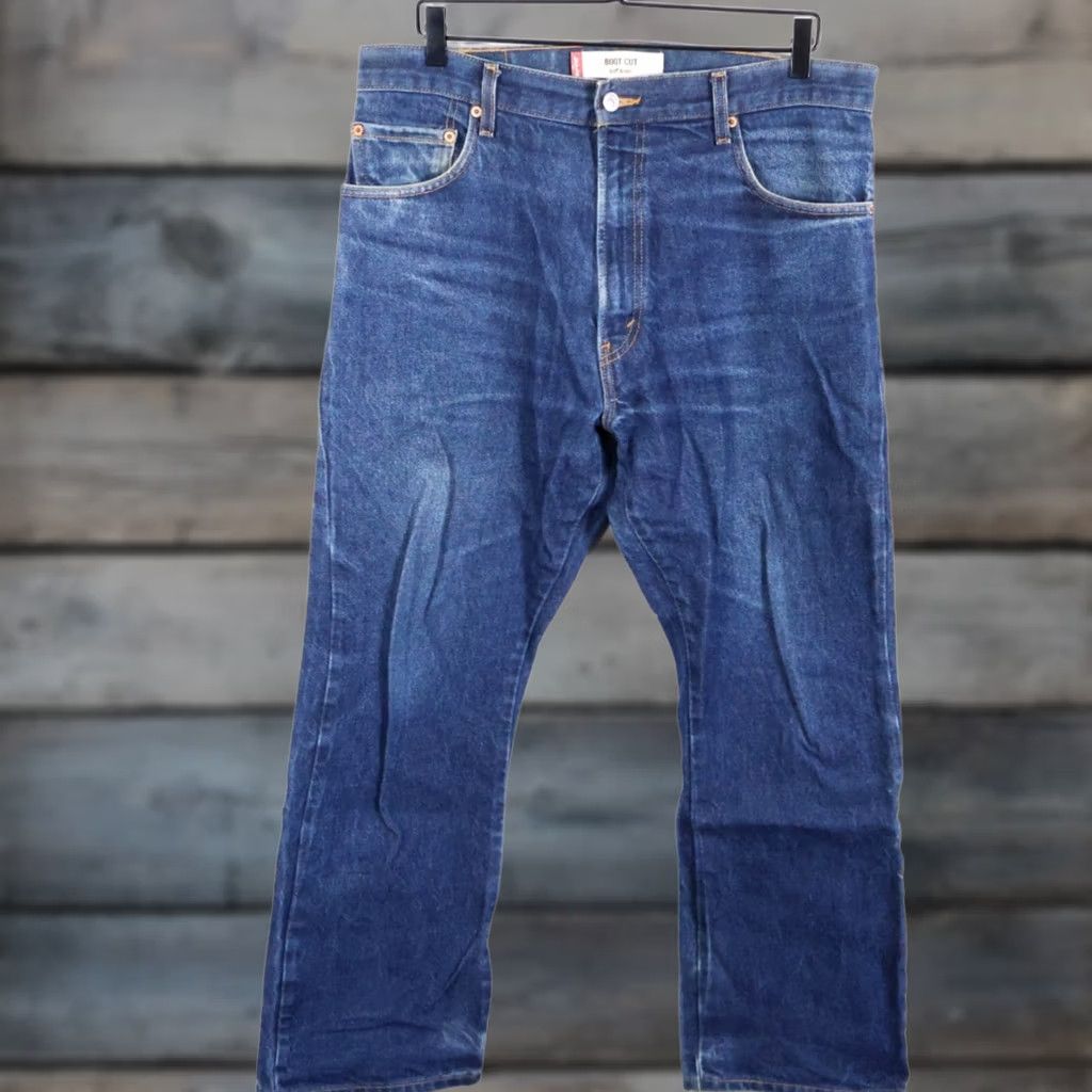 Levi's VINTAGE Levi's 517 Jeans Men's 36 x 29 Blue Denim Bootcut VTG Size US 36 / EU 52 - 1 Thumbnail
