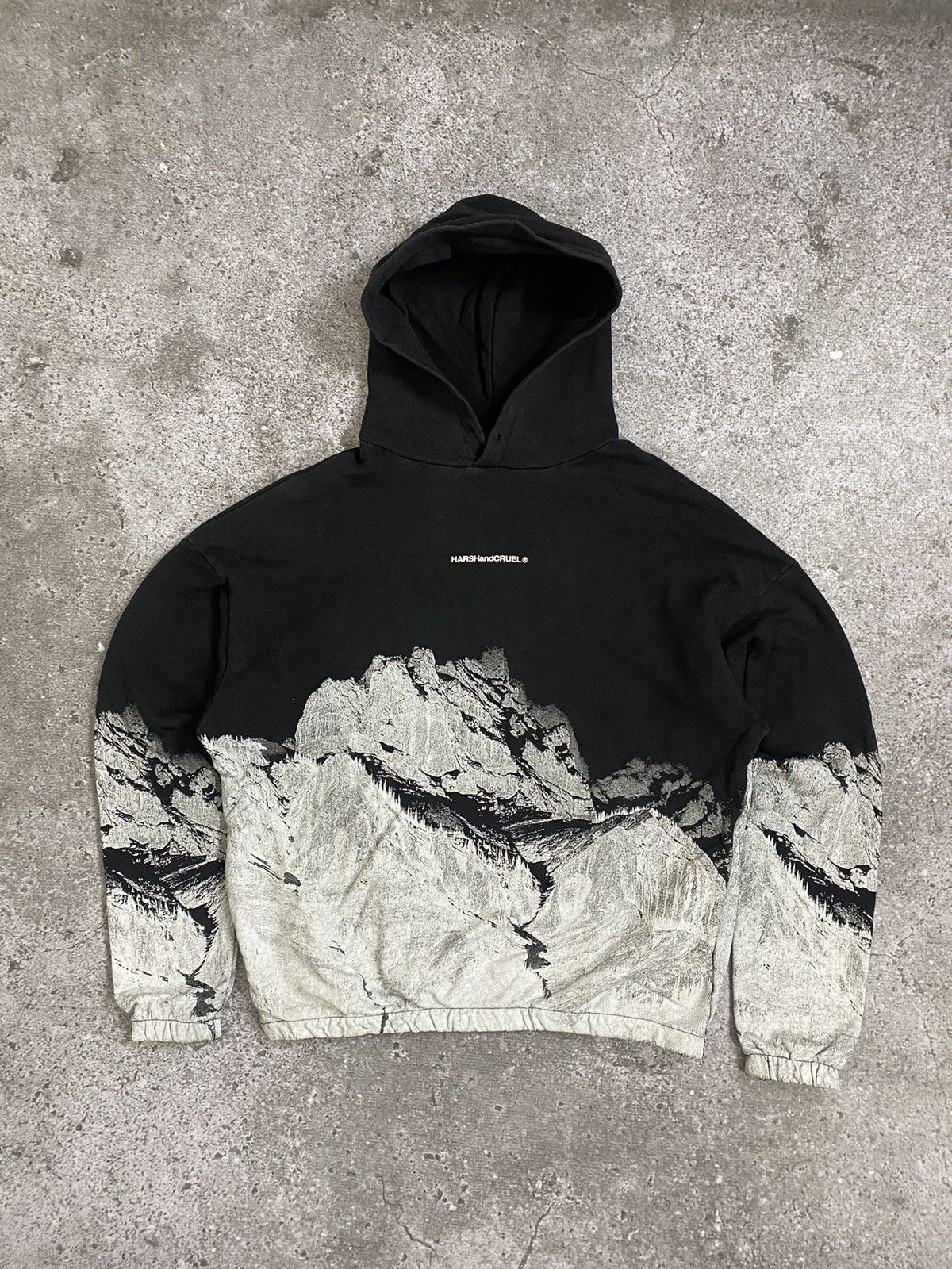 FW19 Mountain hoodie
