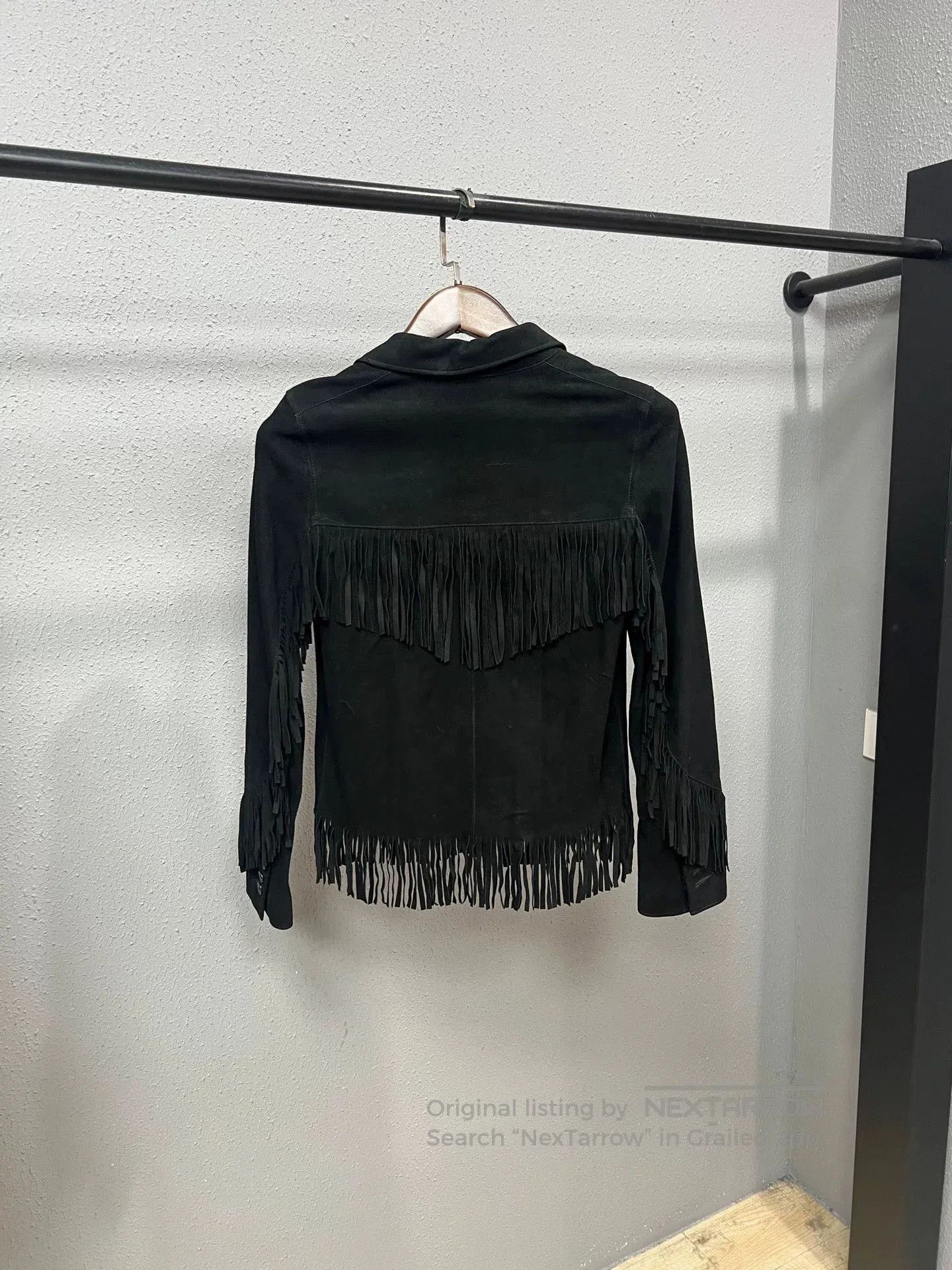 Saint Laurent Paris black suede fringe jacket from saint laurent. Size XS / US 0-2 / IT 36-38 - 2 Thumbnail