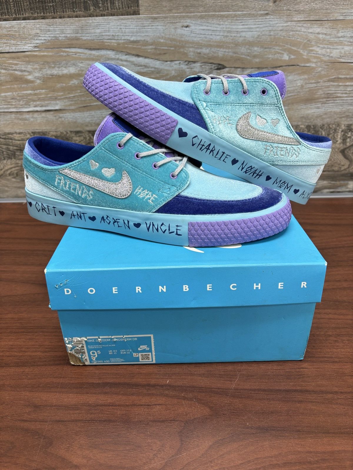 image of Nike Sb Doernbechers Janoski 9.5 Shoes in Blue, Men's