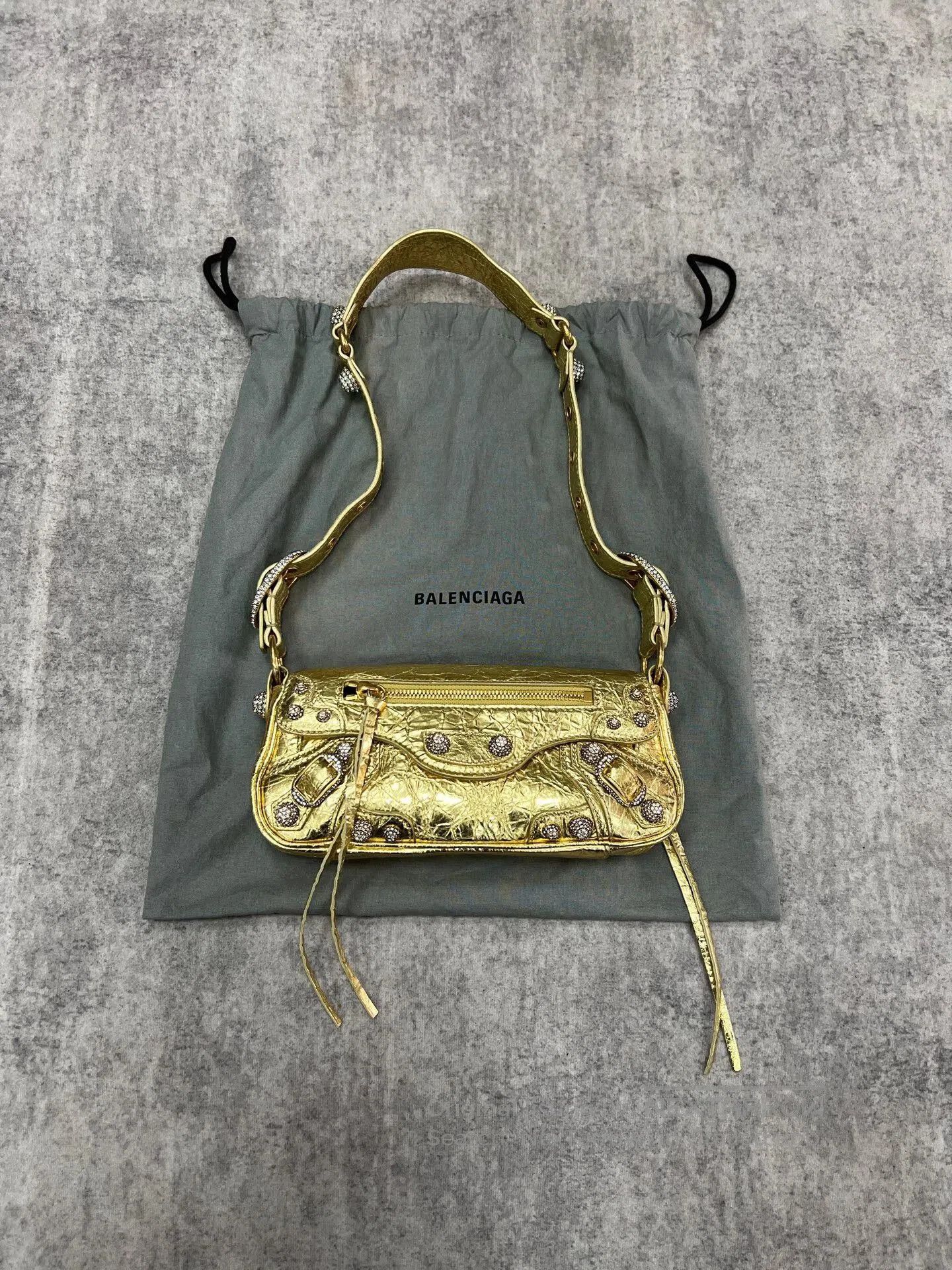 Balenciaga Balenciaga Gold Crystals Lecagole Bag. Size ONE SIZE - 1 Thumbnail