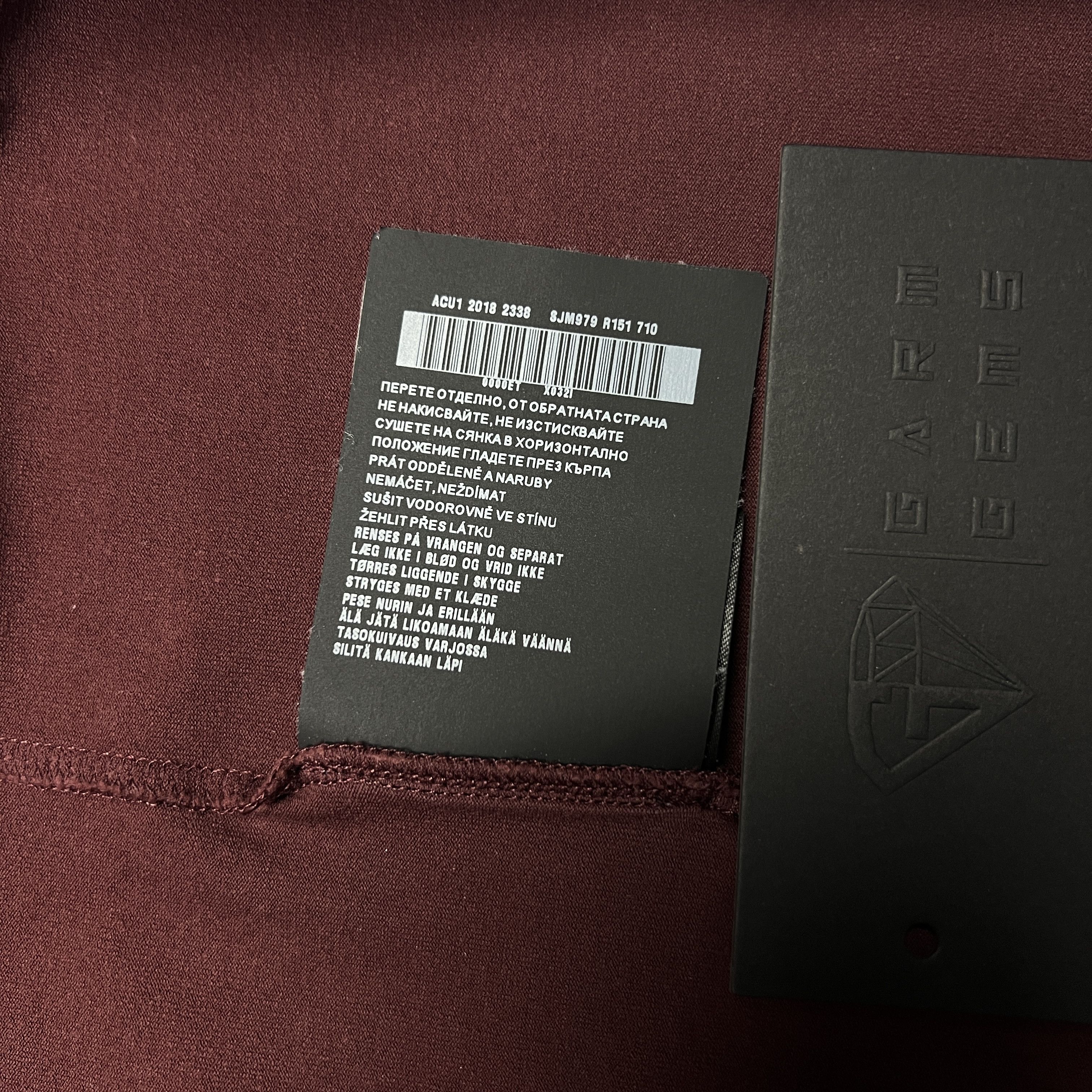 Prada Prada Pocket Logo T-Shirt Size US L / EU 52-54 / 3 - 7 Thumbnail