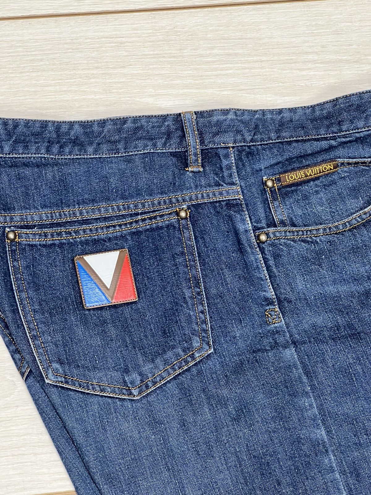 Helbers LOUIS VUITTON Pants Denim LV Embroidered leather Logo Size US 32 / EU 48 - 10 Thumbnail