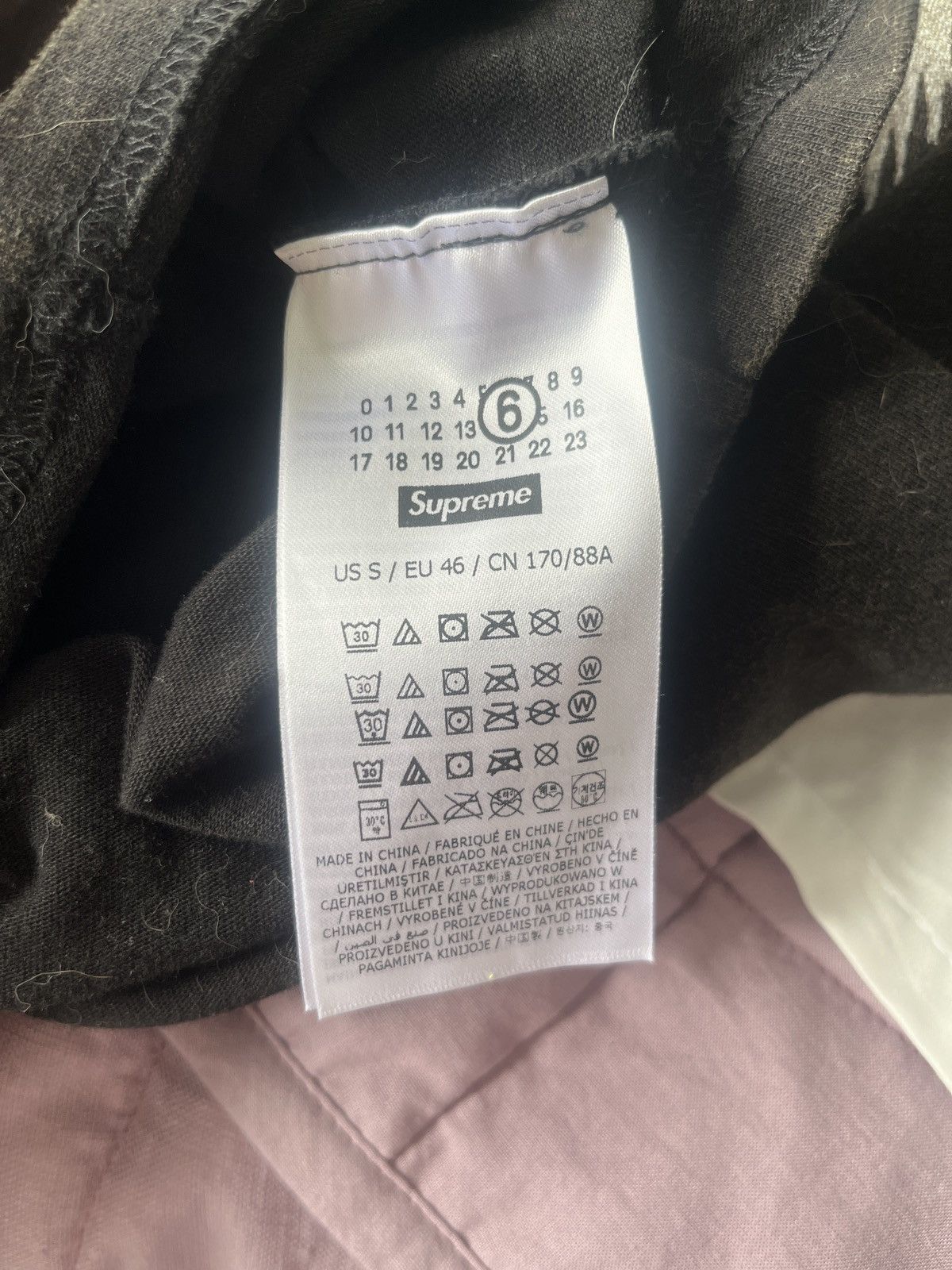 Maison Margiela × Supreme Supreme x MM6 S/S top Size US S / EU 44-46 / 1 - 5 Thumbnail