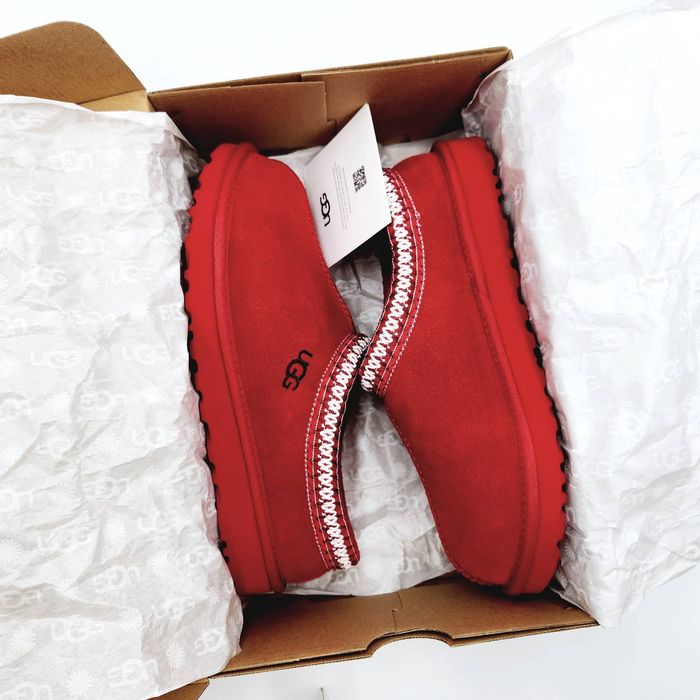 Red ugg slippers size clearance 9