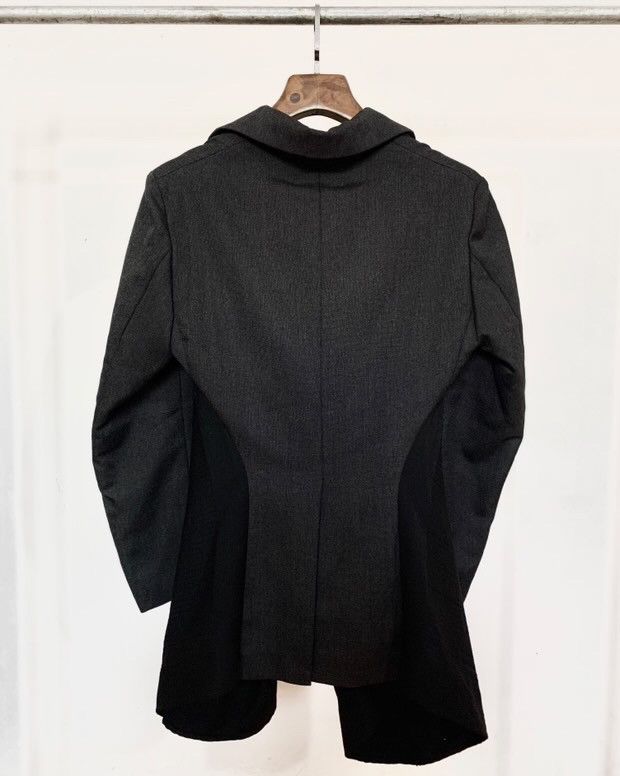 Comme des Garcons Comme des Garcons Aw2003 Twisted assymetrical jacket Size M / US 6-8 / IT 42-44 - 3 Thumbnail
