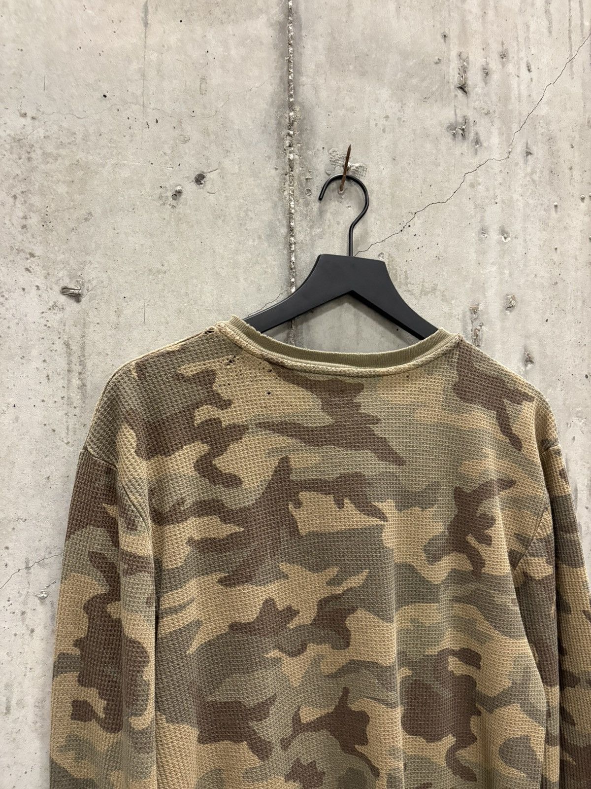 Vintage Vintage Camo Thermal Thrashed Faded Distressed Grunge Band Size US L / EU 52-54 / 3 - 4 Thumbnail