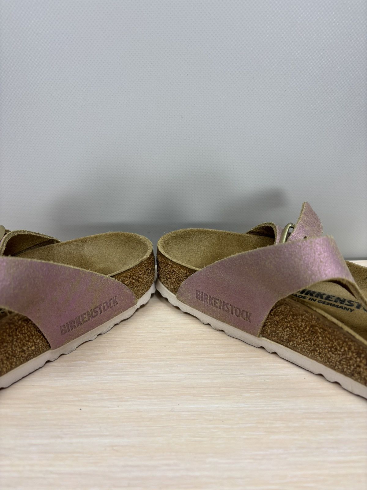 Birkenstock Womens slippers Birkenstock Size 38 Color Pink Size US 8 / IT 38 - 9 Thumbnail