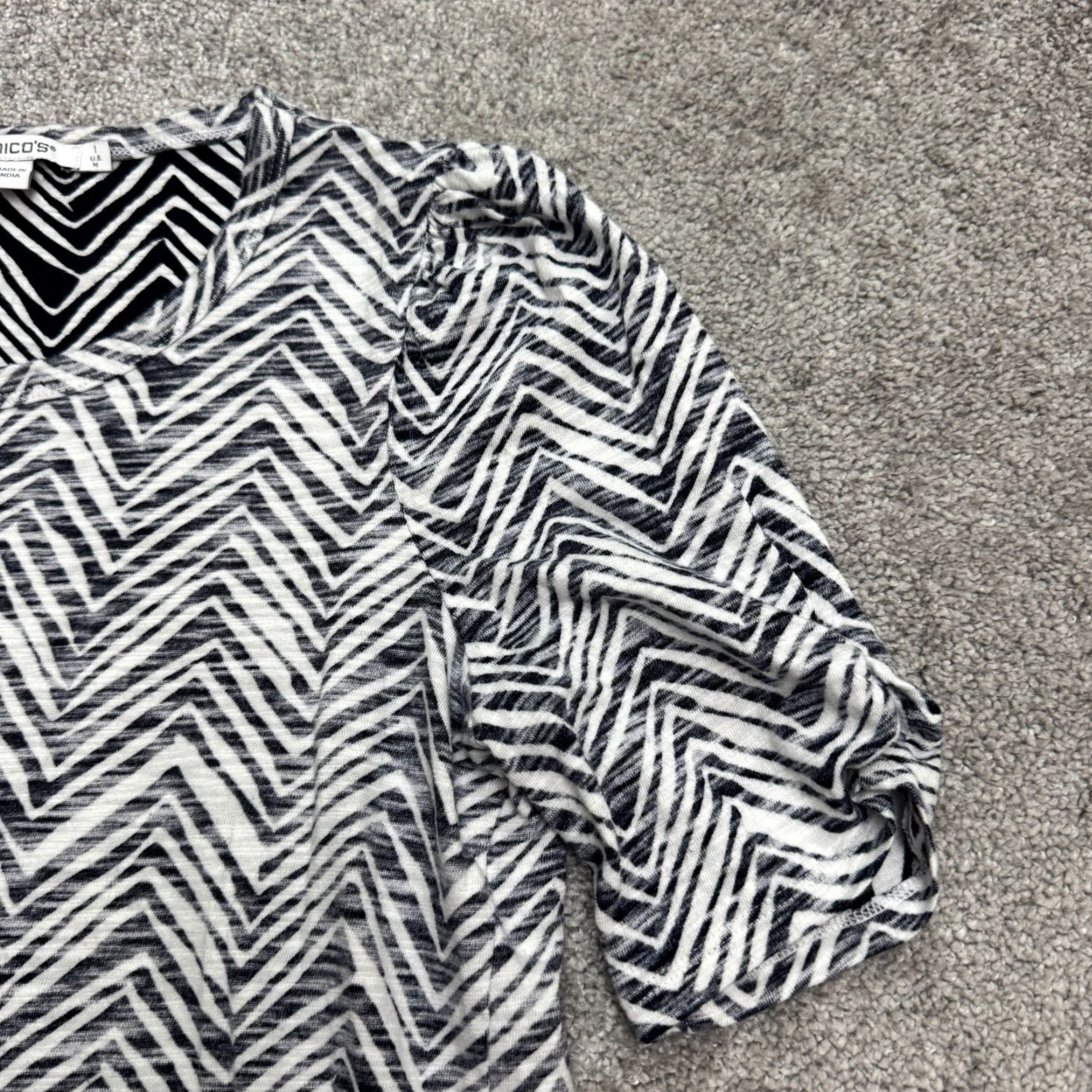 Vintage VINTAGE Chico's Cotton Blend Puff Sleeve Knitted Top Womens Medium Navy White Casual Shirt Size M / US 6-8 / IT 42-44 - 3 Thumbnail