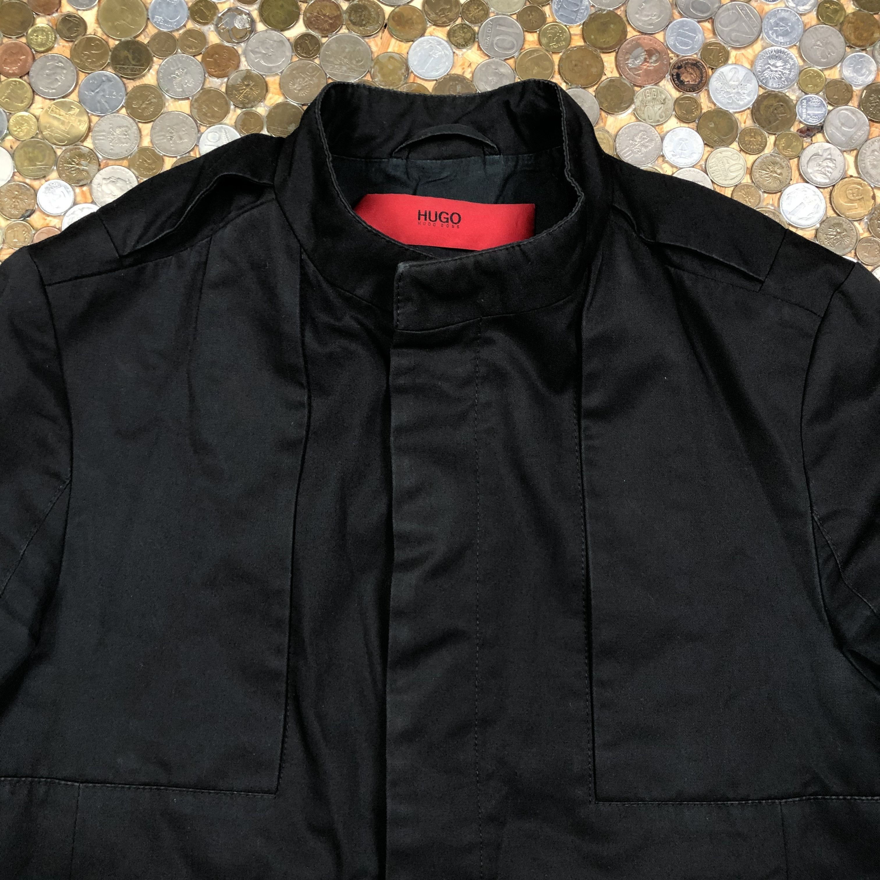 Hugo Boss Hugo Boss Vintage Light jacket Casual Basic Size US M / EU 48-50 / 2 - 2 Thumbnail