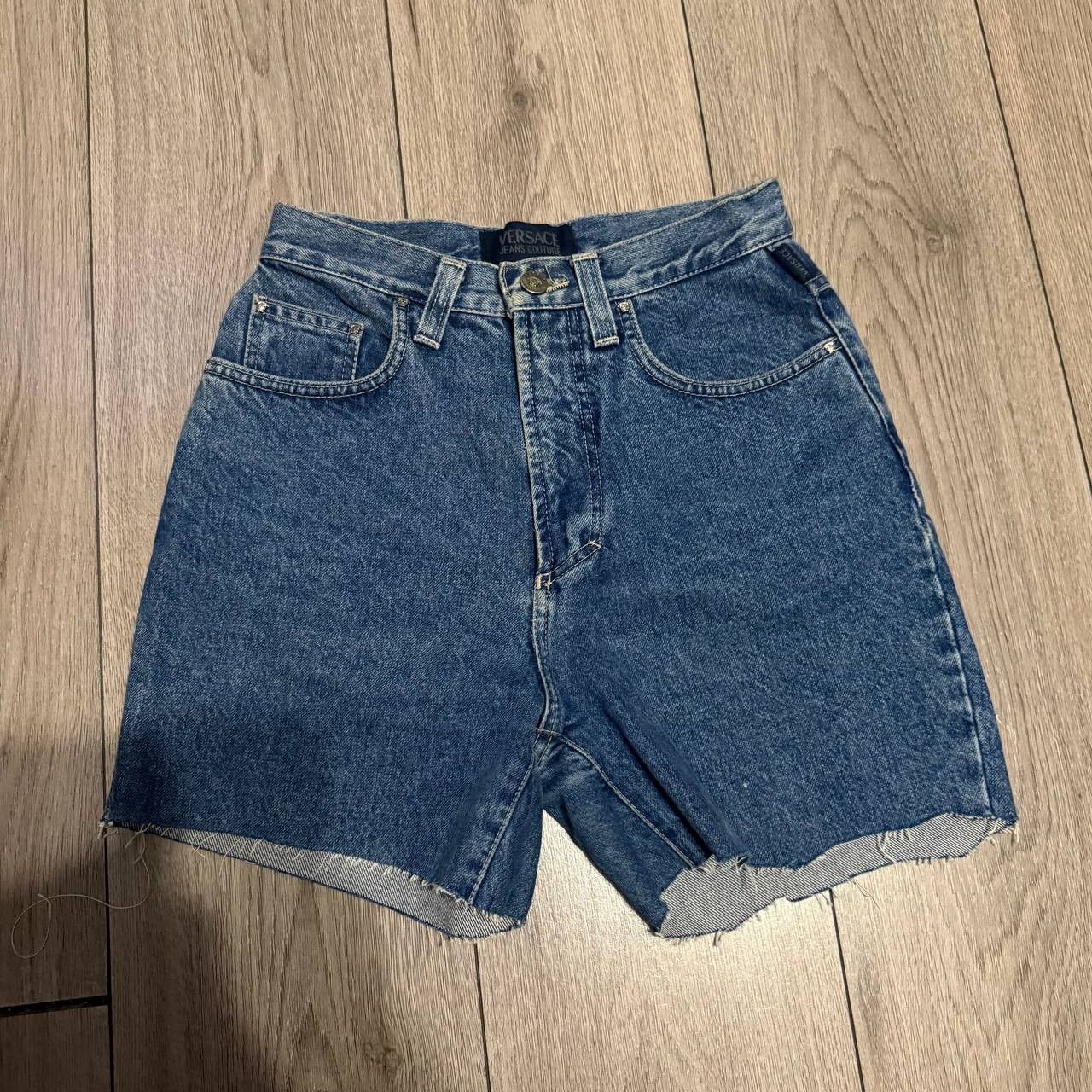 Versace Jeans Couture Versace Jeans Couture Vintage Blue Mini Shorts Jeans EU 28 Size 27" / US 4 / IT 40 - 1 Thumbnail