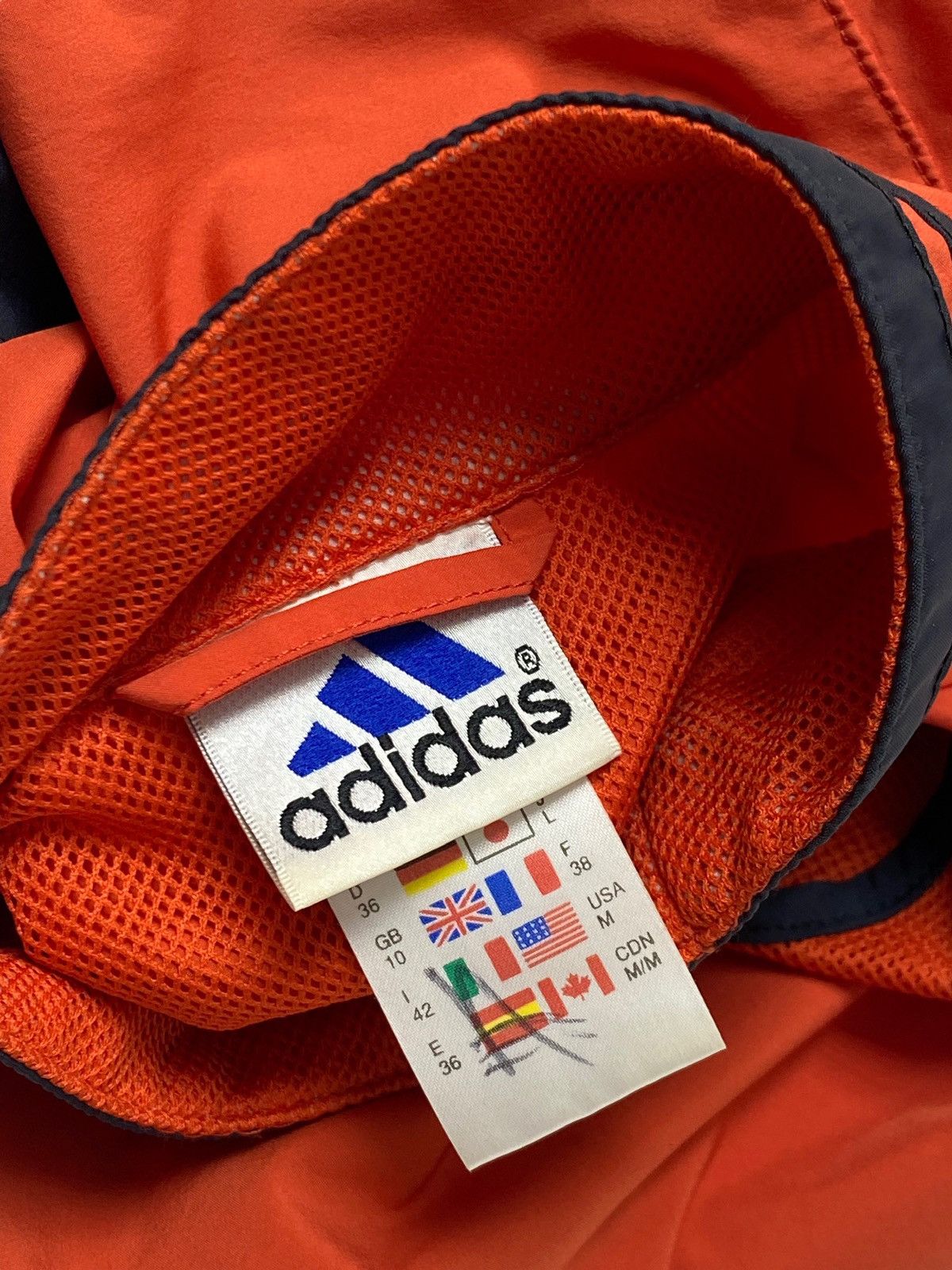 Adidas 2000 Vintage ADIDAS Orange Superlight Hiking Vest Reflective Size US S / EU 44-46 / 1 - 6 Thumbnail