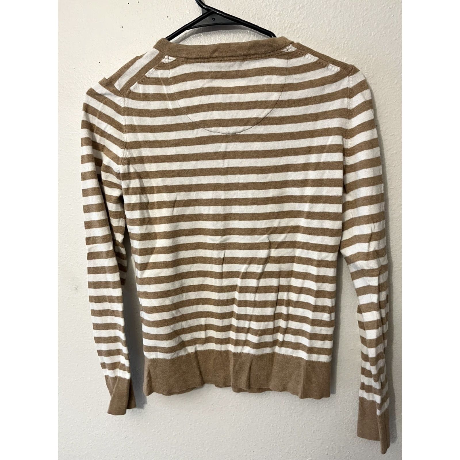 Tommy Hilfiger VINTAGE Tommy Hilfiger Women's Sweater Cardigan Fall Spring Casual Business Size S Beige Cotton Knitted Button Long Sleeve Crew Neck Size S / US 4 / IT 40 - 2 Thumbnail