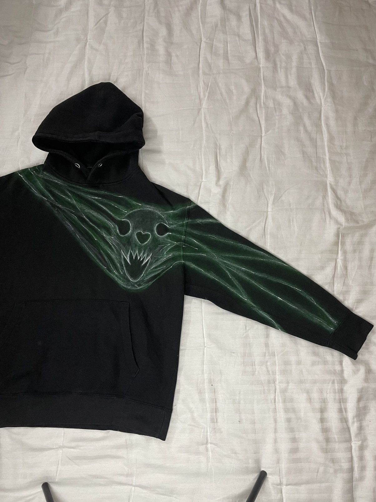 Handmade Custom Hand Made Hand Painted Hoodie With Scull Size US L / EU 52-54 / 3 - 4 Thumbnail