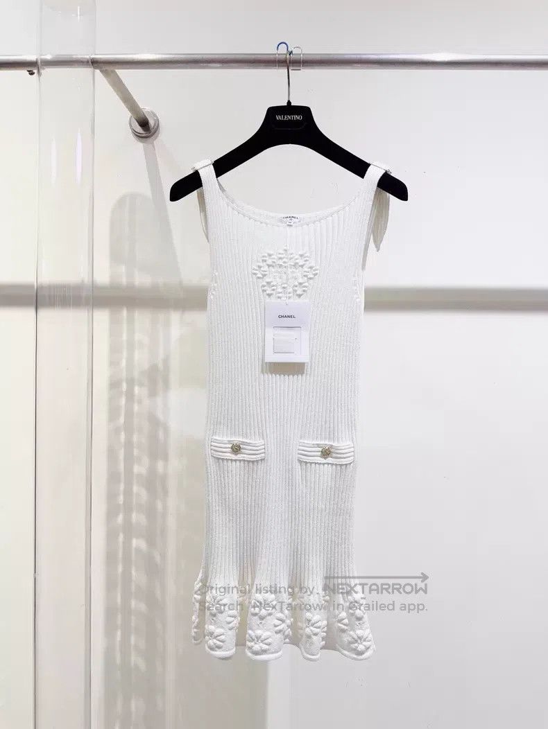 Chanel Chanel 20P white knitted dress Size XXS / US 00 / IT 34 - 1 Thumbnail
