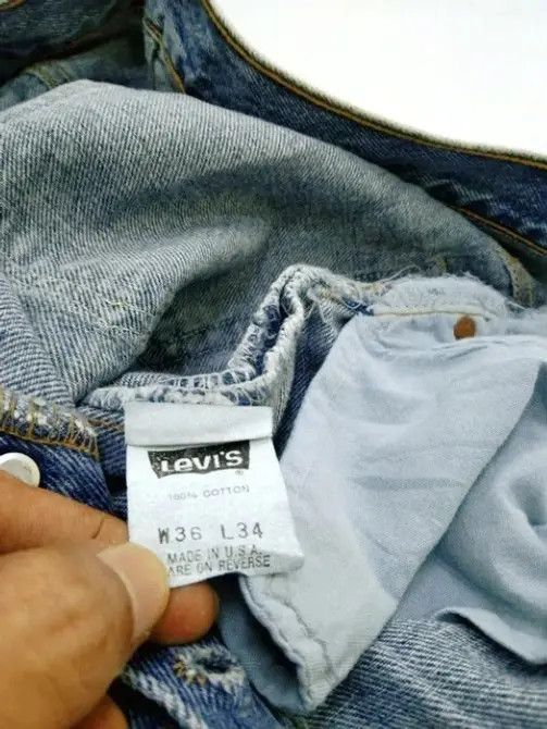 Levi's × Vintage 90s Vintage Levis 501 Jeans Made In USA 34x34 Size US 34 / EU 50 - 8 Thumbnail