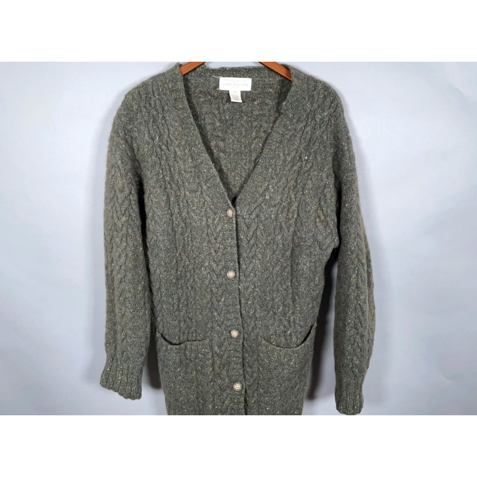 Jones New York VINTAGE Jones New York Cardigan Sweater Women Large Olive Green Wool Mohair Elongated Cable Knit V-Neck Button Front 90s Preppy Heavyweight Casual Size L / US 10 / IT 46 - 4 Thumbnail
