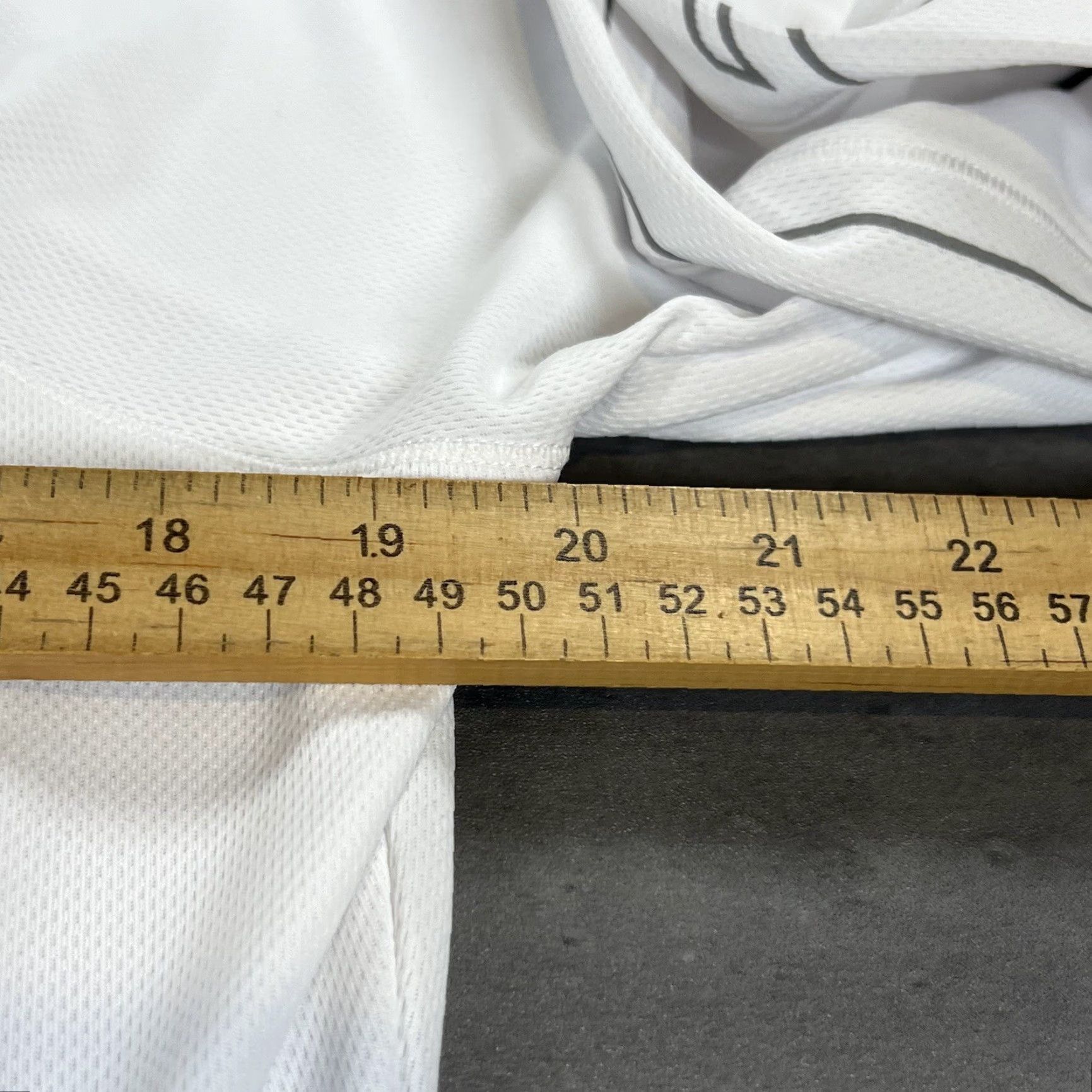 Cutter & Buck Cutter & Buck Jacket Women L White 1/4 Zip DryTec 50 UPF+ ACC NCAA Running Golf Basic Jacket Activewear Size L / US 10 / IT 46 - 5 Thumbnail