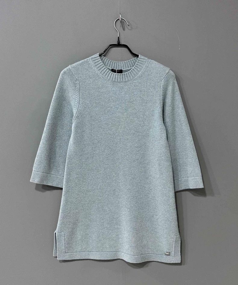 Chanel Chanel Solid color knitted long sleeves 2504-Nextarrow Size XXS / US 00 / IT 34 - 1 Thumbnail