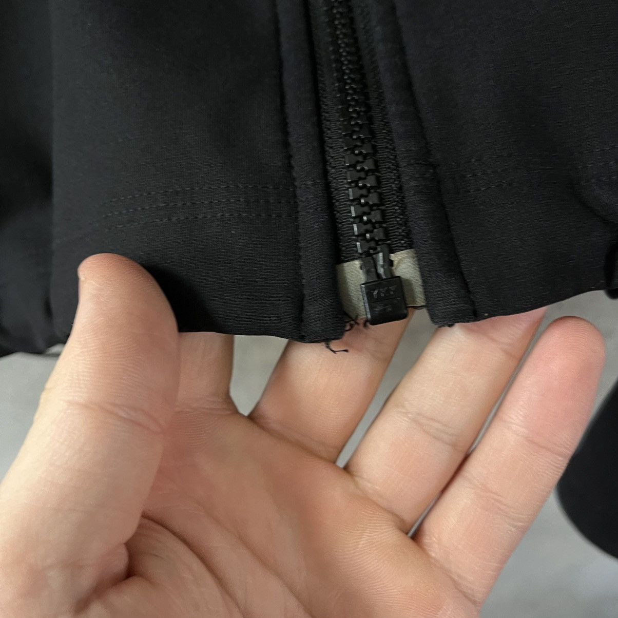 Arc'teryx Vintage Arcteryx Soft Shell Jacket Polartec Black GoprCore Size US M / EU 48-50 / 2 - 9 Thumbnail
