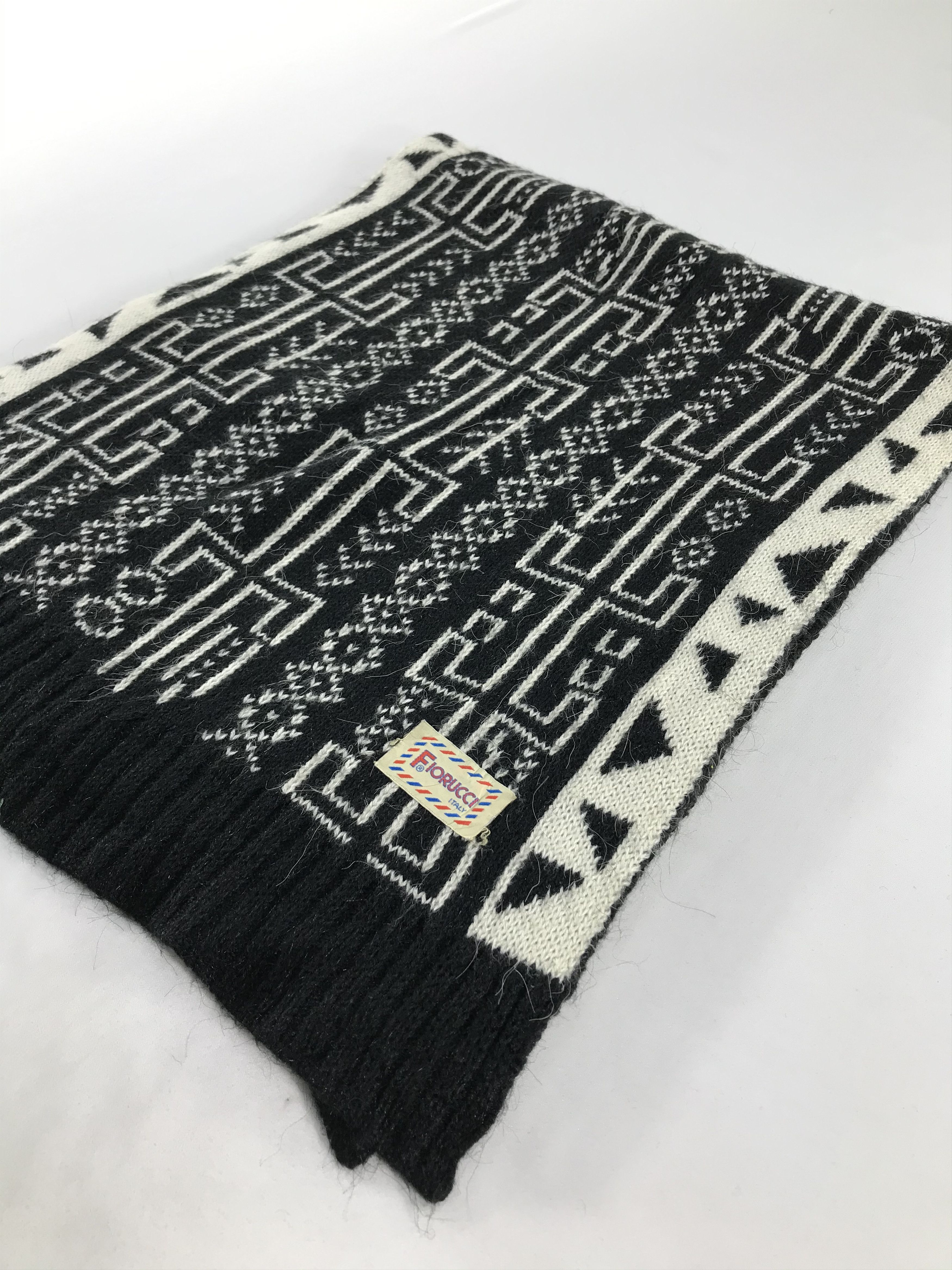 Fiorucci Fiorucci Scarf / Muffler / Neckwear - WW3106 Size ONE SIZE - 3 Thumbnail