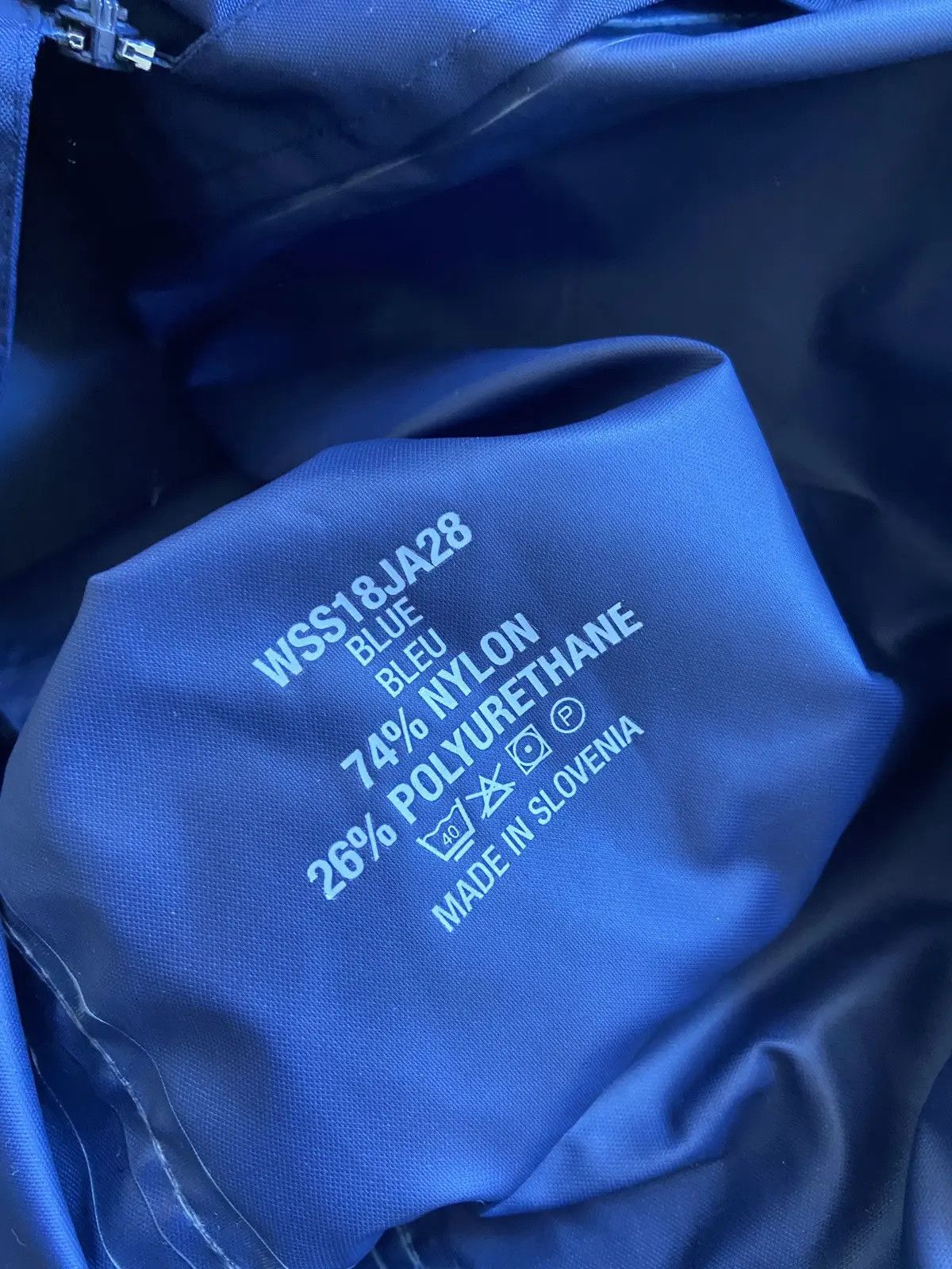 Vetements Vetements Cancer Raincoat Size US S / EU 44-46 / 1 - 4 Thumbnail