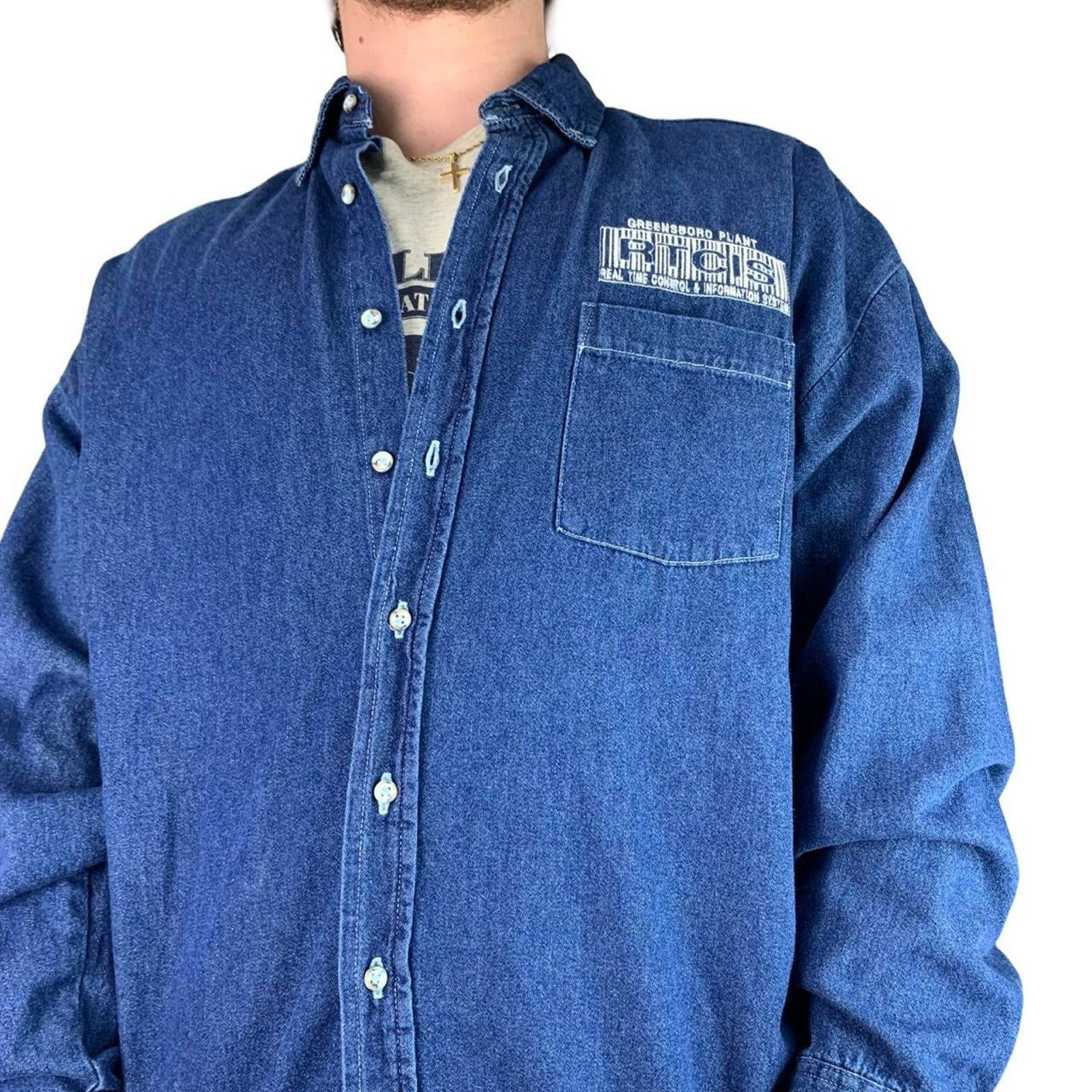 Vintage Vintage 90s Embroidered Blue Denim Button Up Shirt Size XL Size US XL / EU 56 / 4 - 2 Thumbnail